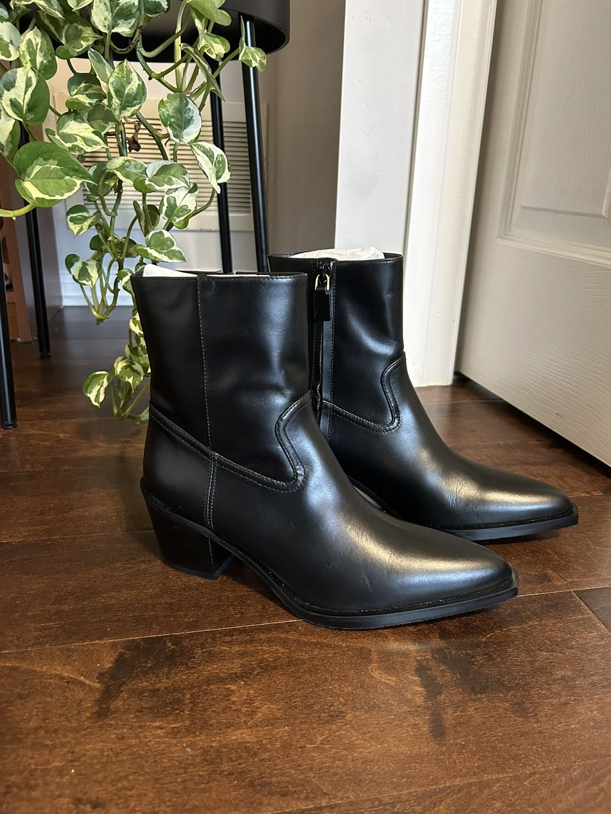 Stuart Weitzman Tate Leather Ankle Boots Size US 6.5 / IT 36.5 - 1 Thumbnail
