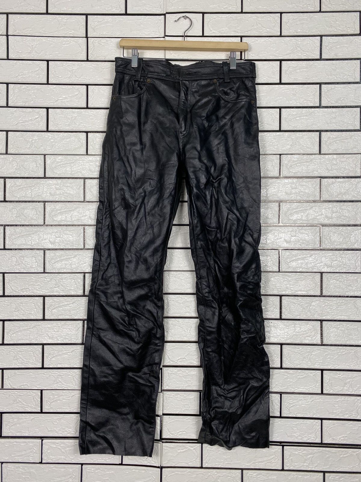 Japanese Brand Vintage Racing Genuine Leather Pants 501 Issey Miyake Size US 30 / EU 46 - 2 Thumbnail
