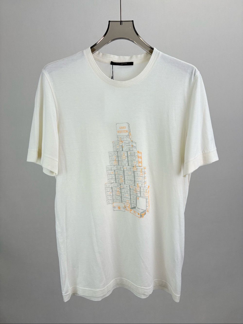 Louis Vuitton Louis Vuitton Trunk Print T-Shirt Size L Size US L / EU 52-54 / 3 - 1 Thumbnail