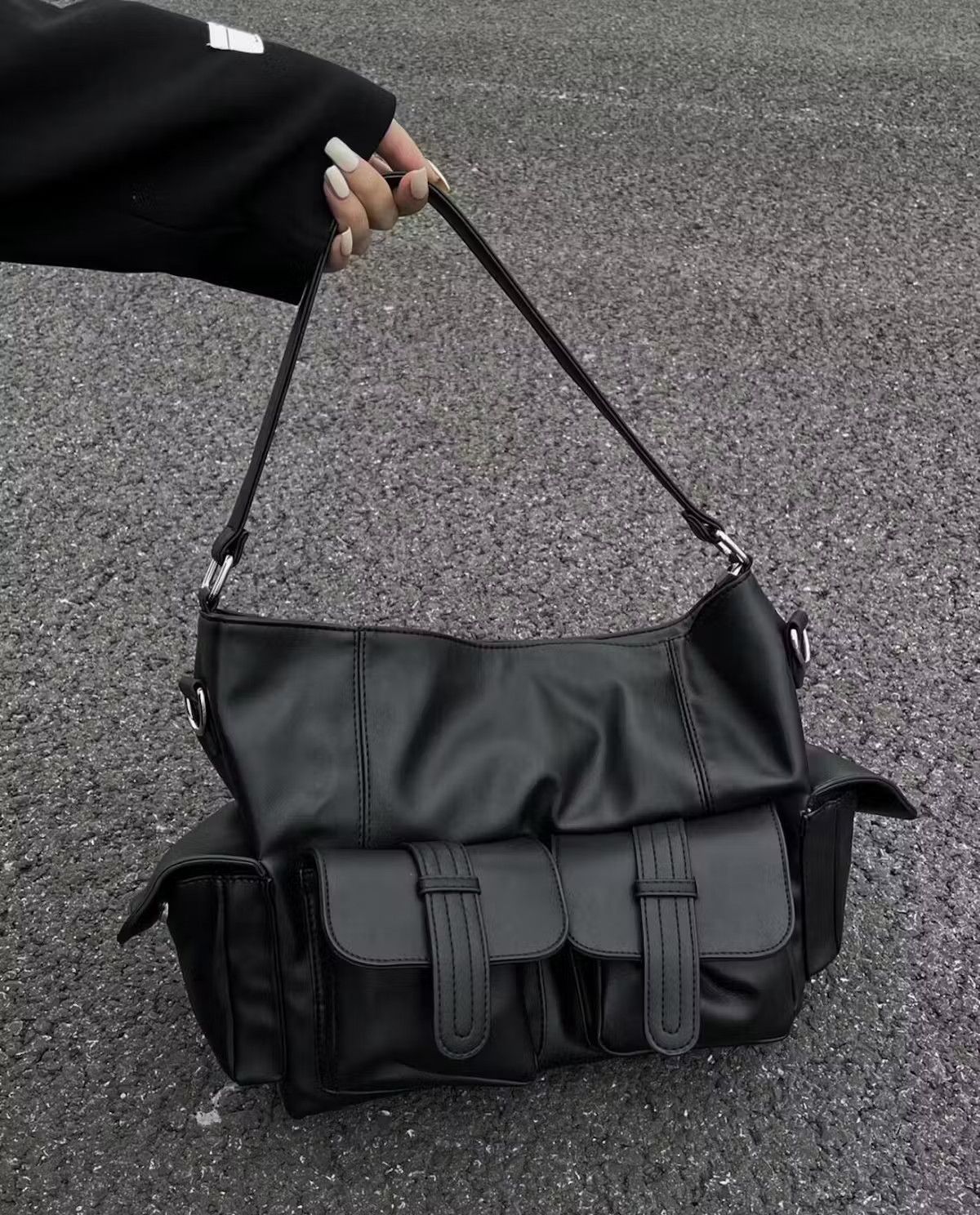 Individualized Shirts Fashion y2k faux leather messenger shoulder bag Size ONE SIZE - 4 Thumbnail