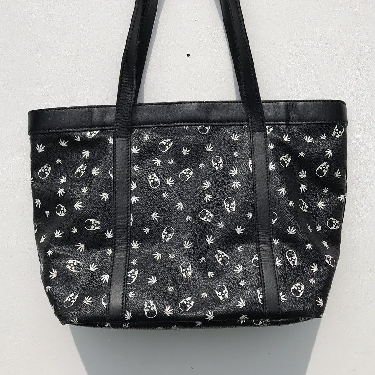 Lucien Pellat-Finet 🔥Hot Item🔥Lucien Pellat-Finet Skull Hemp Handsbag Size ONE SIZE - 5 Thumbnail