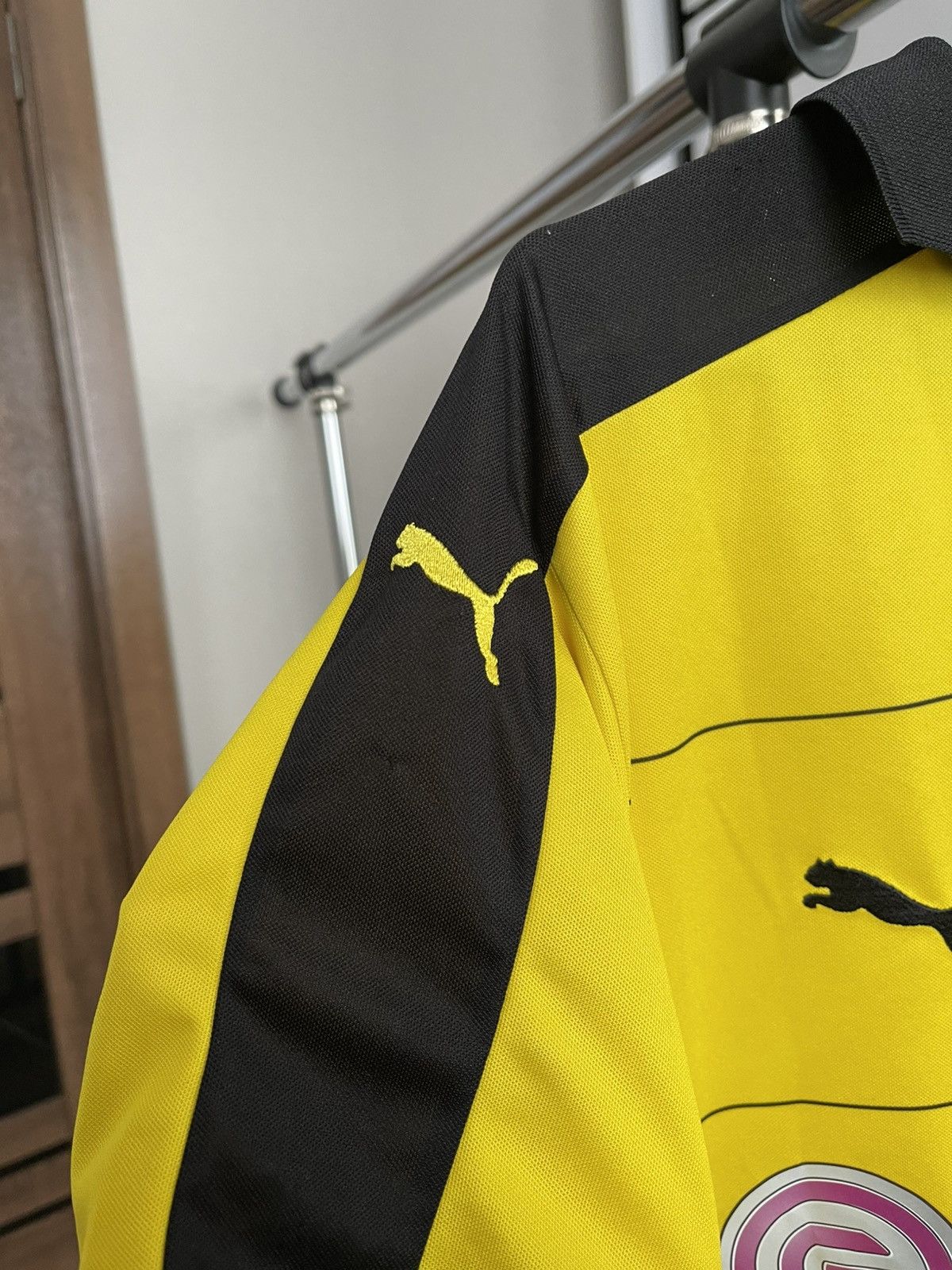 Puma 2015/2016 Puma Borussia Dortmund Soccer Jersey Shirt Size US XL / EU 56 / 4 - 8 Thumbnail