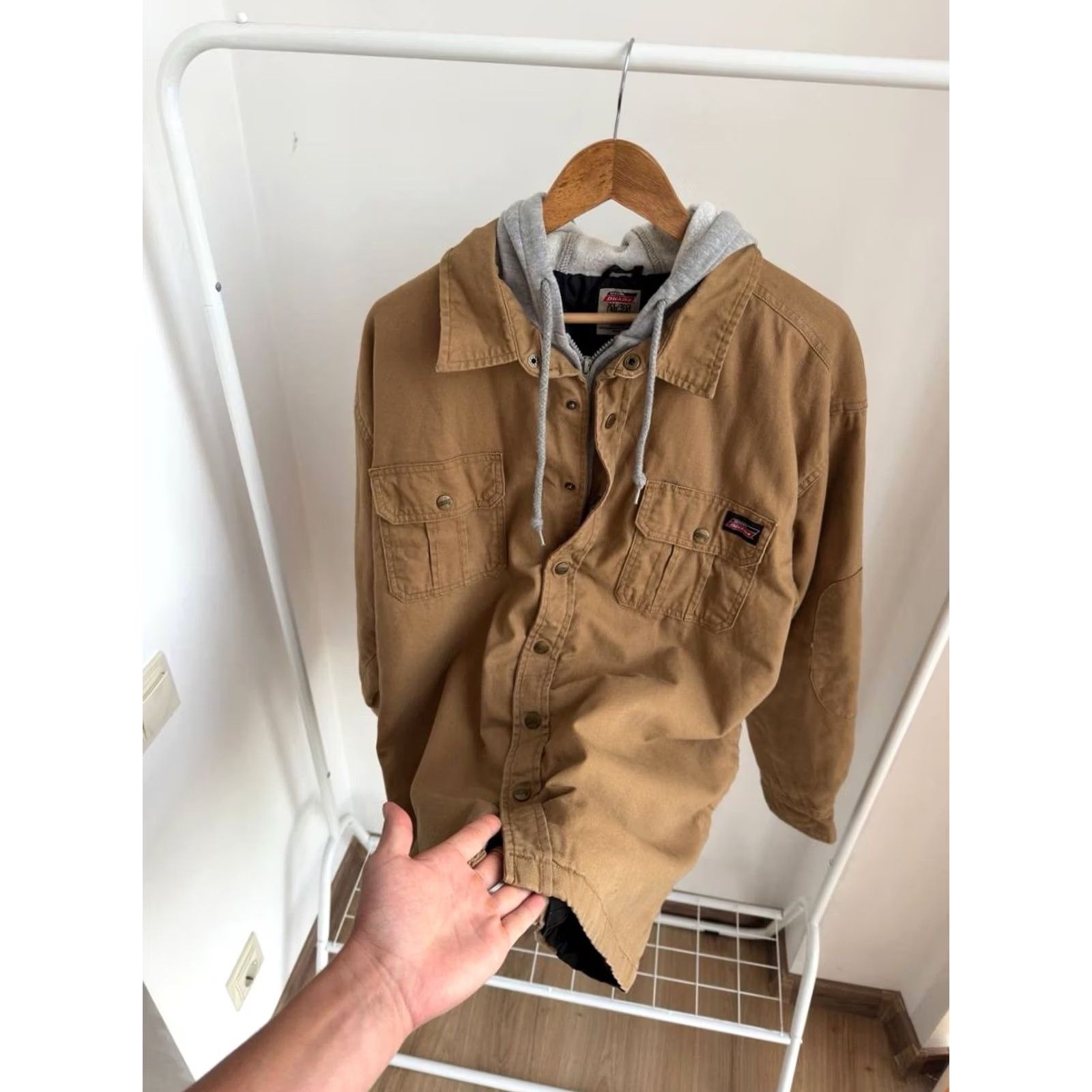 Dickies DICKIES MEN’S WORKWEAR ACTIVE HOODED JACKET BROWN XL Jacket Mens Hooded Lightweight Lined Quilted 90s Workwear Over Jacket Dickies Size US XL / EU 56 / 4 - 7 Thumbnail