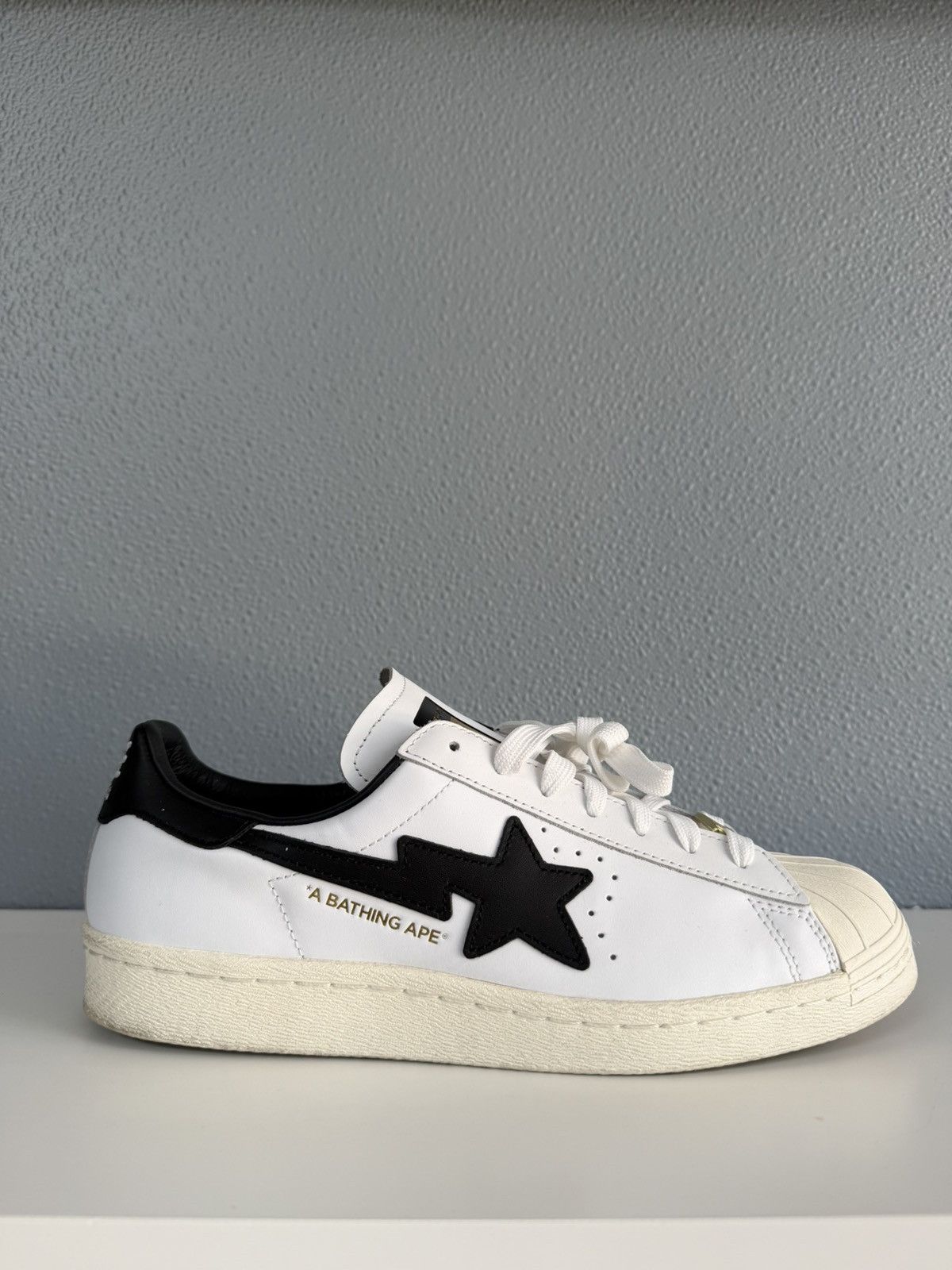 Adidas Superstar Vintage White Black JR2701 Size US 8 / EU 41 - 1 Thumbnail