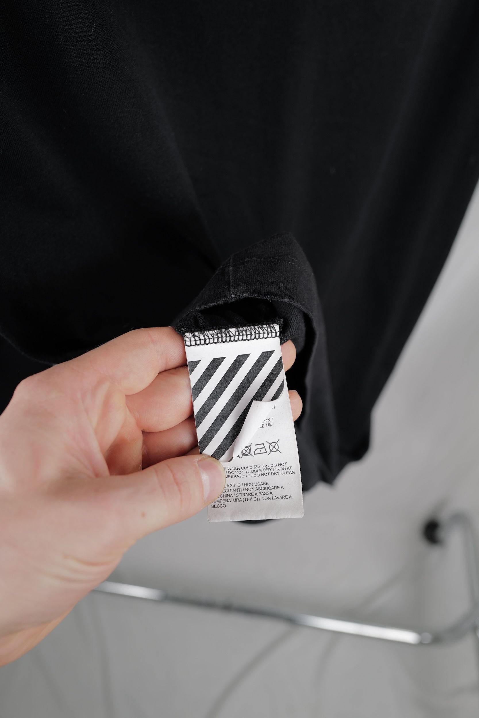 Off-White OFF-WHITE TSHIRT OVER HOODIE Size US L / EU 52-54 / 3 - 12 Thumbnail