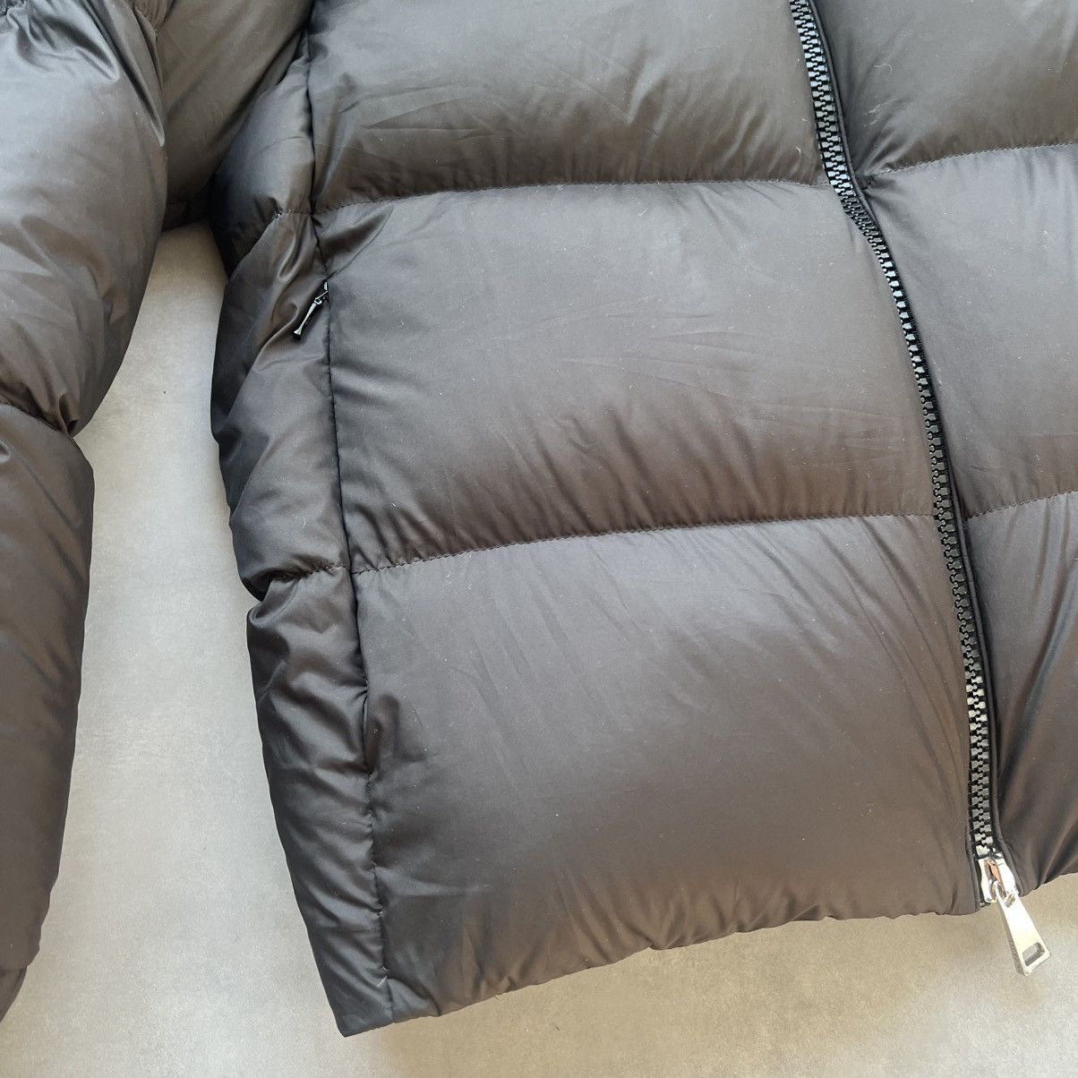 Moncler Moncler Classic Puffer Jacket Black On Black Size US M / EU 48-50 / 2 - 7 Thumbnail