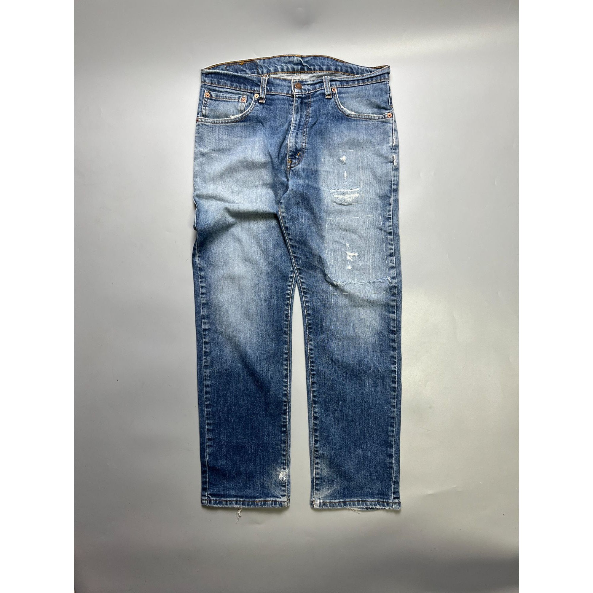 Levi's Vintage Clothing Levi’s Vintage Distressed Denim Jeans Pants (Y1048) Size US 34 / EU 50 - 1 Thumbnail