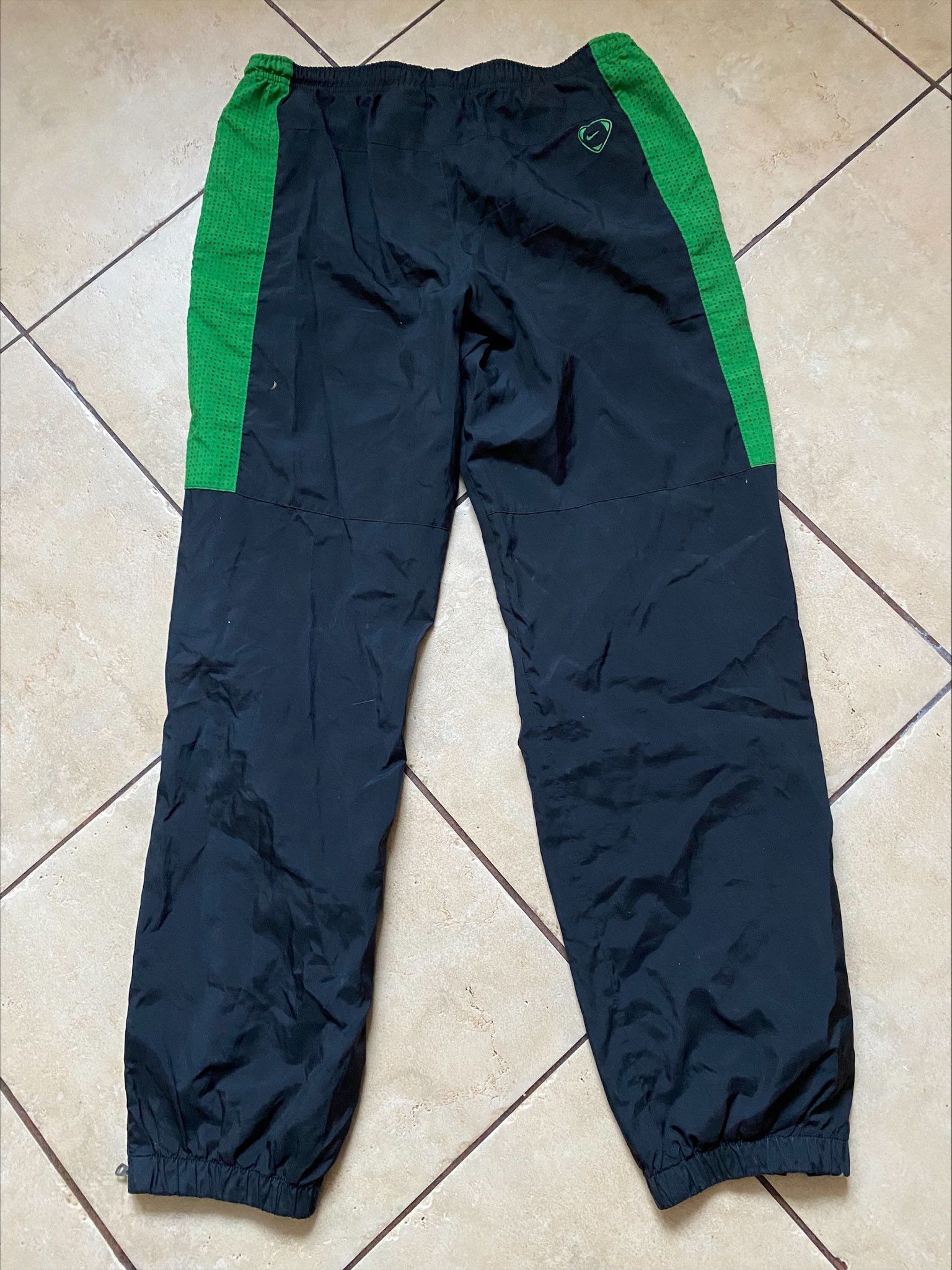 Nike sweatpants Soccer CELTIC F.C. Nike - S/M - UNIQUE Size US 32 / EU 48 - 4 Thumbnail