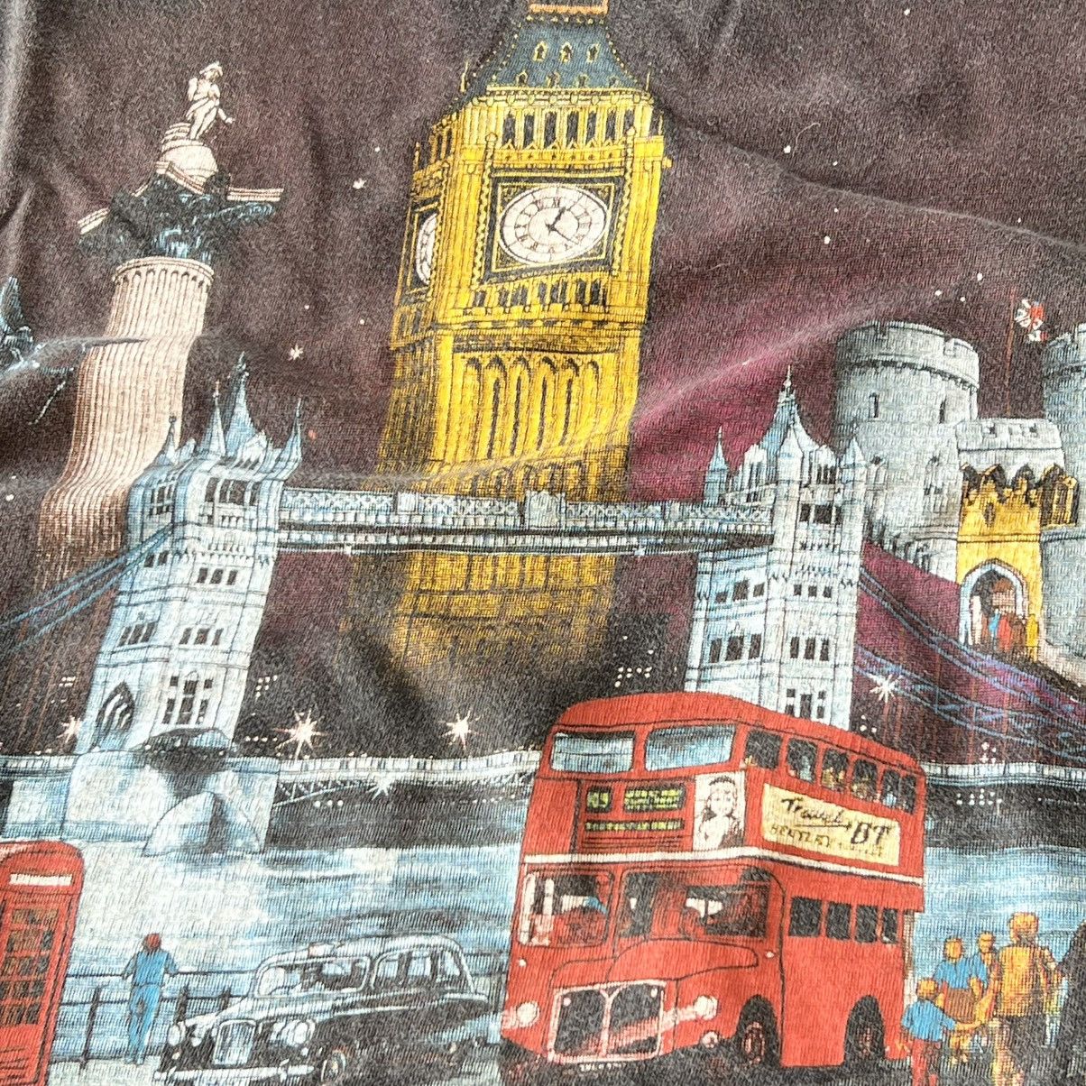 Vintage 🏴󠁧󠁢󠁥󠁮󠁧󠁿 VINTAGE LONDON TOURIST SHIRT - BALENCIAGA STYLE TEE Size US XXL / EU 58 / 5 - 5 Thumbnail