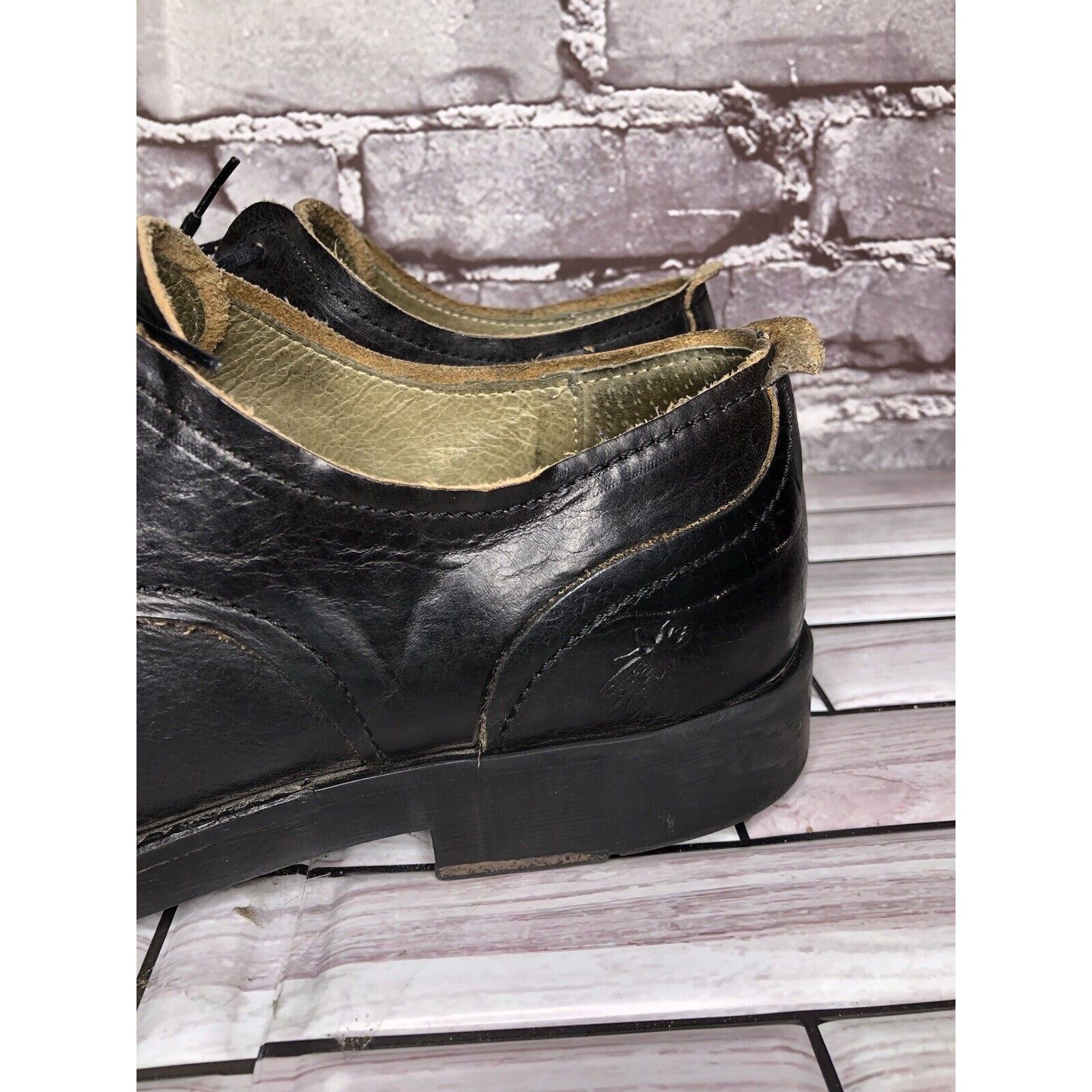 Fly London Fly London Black Leather Cap Toe Comfort Lace Up Oxfords Sho Size US 10 / EU 43 - 15 Thumbnail