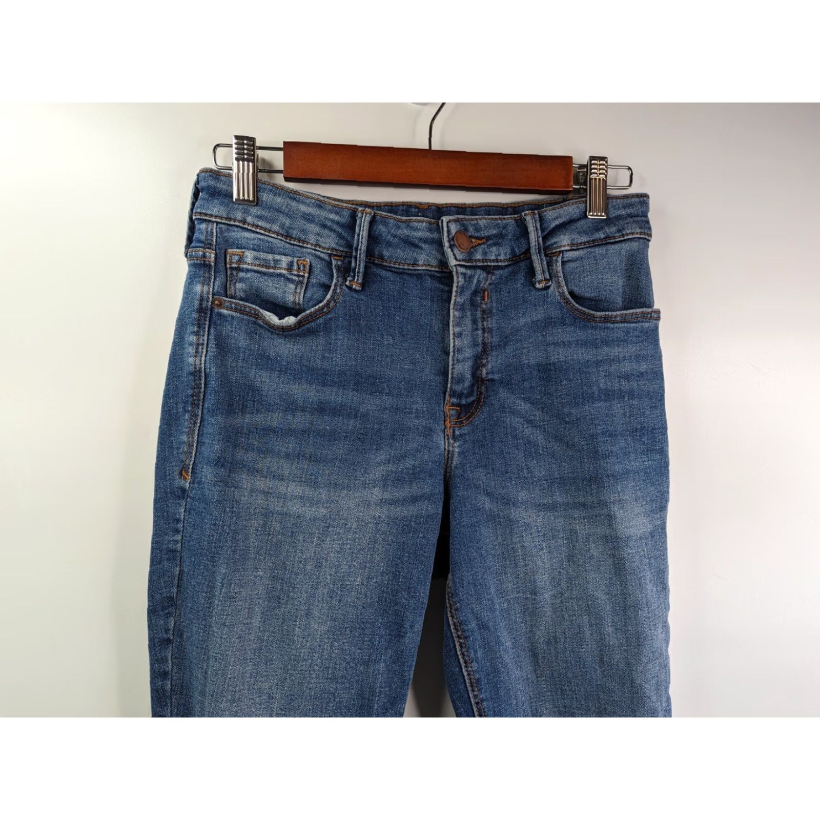 Old Navy Old Navy Jeans Womens Size 10 Denim Mid Rise Skinny Blue 28 in Inseam 28.5 in 28 in Waist Rocker? Size 28" / US 6 / IT 42 - 2 Thumbnail