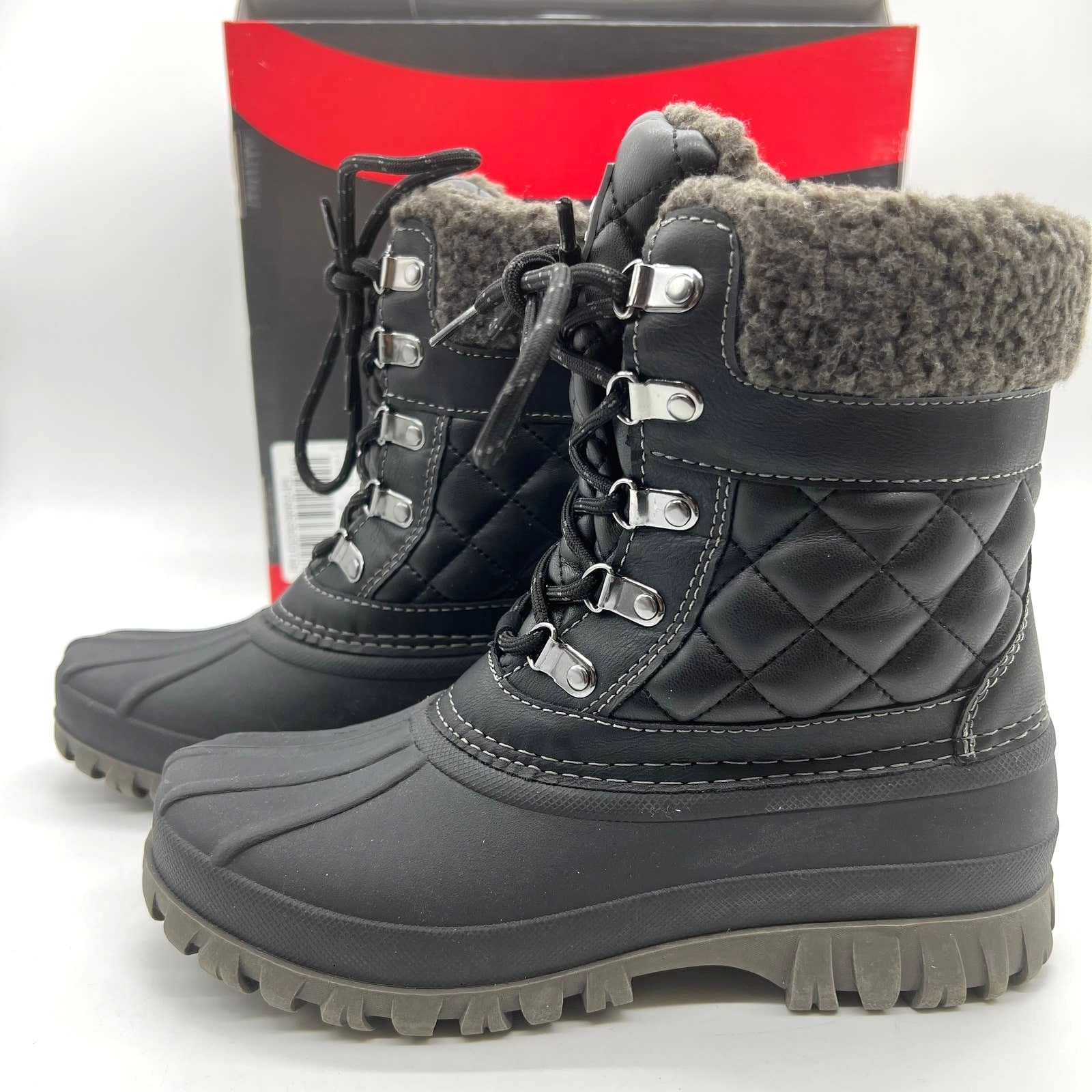 Cougar Waterproof Winter Boots Size 6Wide Black Quilt