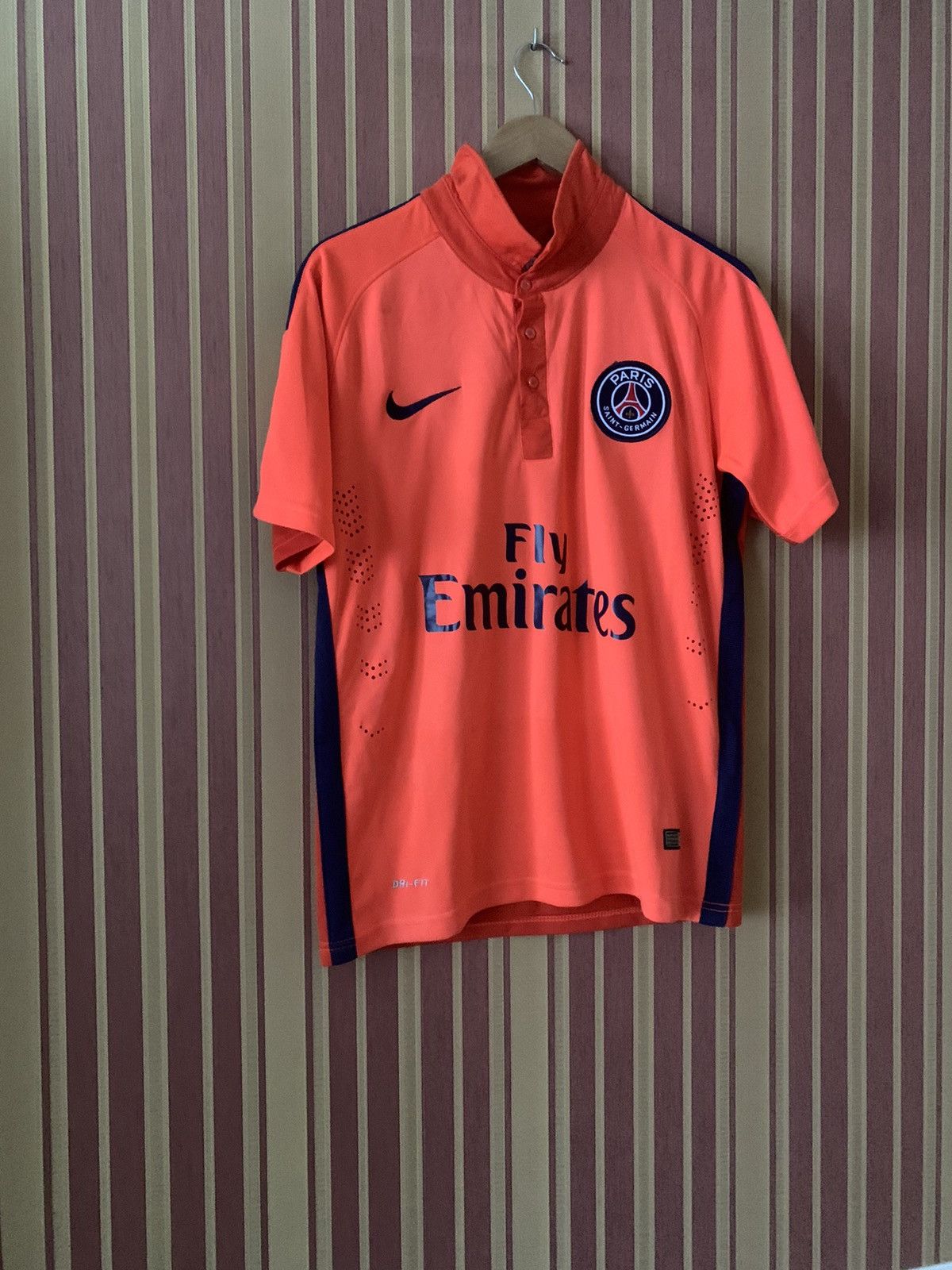 Nike Nike PSG Paris Saint-Germain 2014/15 3rd Third SS Soccer Size US M / EU 48-50 / 2 - 1 Thumbnail