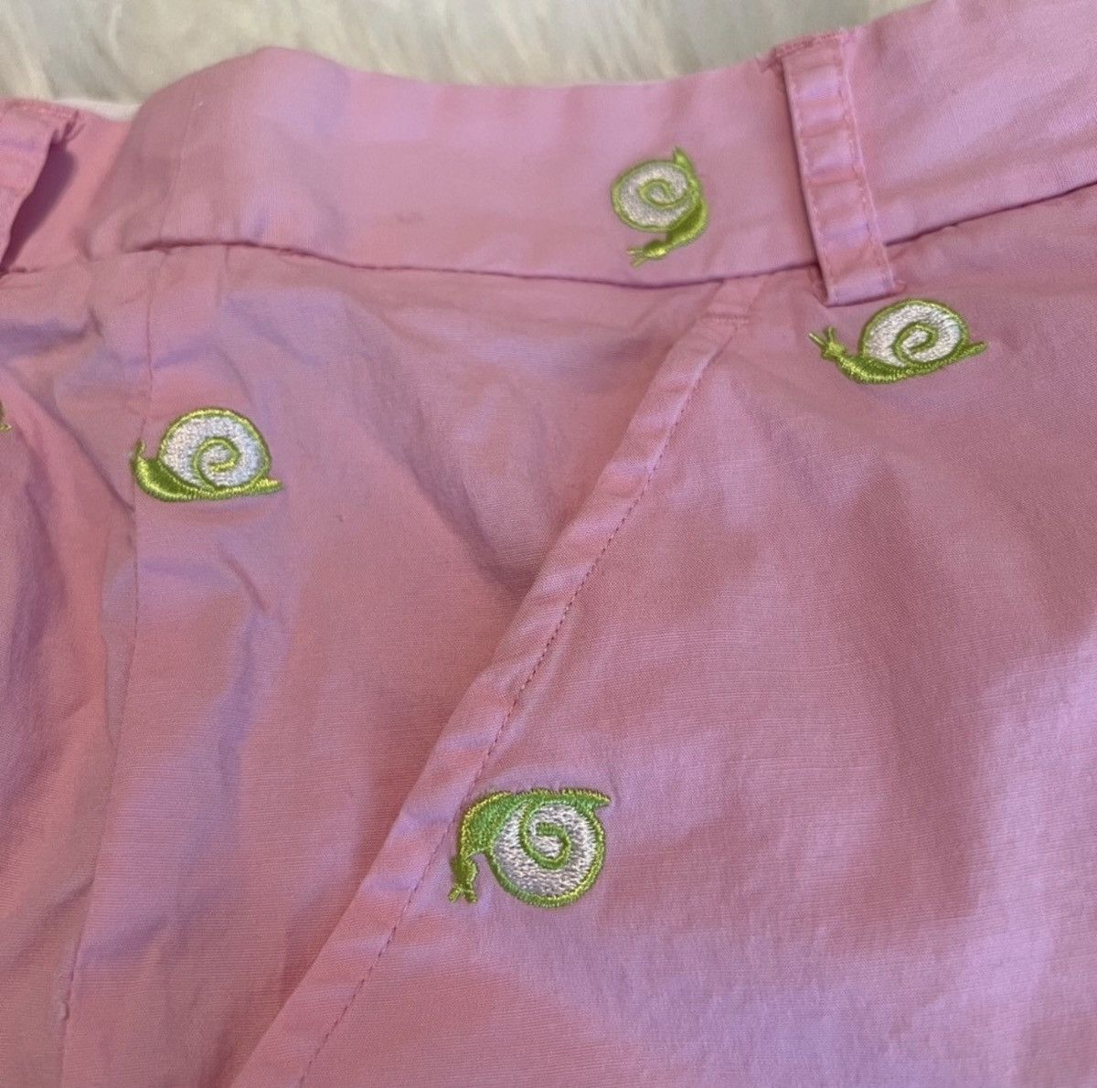 Lilly Pulitzer VTG White Label Lilly Pulitzer Chino Shorts snail SZ 2 Pink Size 26" / US 2 / IT 38 - 9 Thumbnail