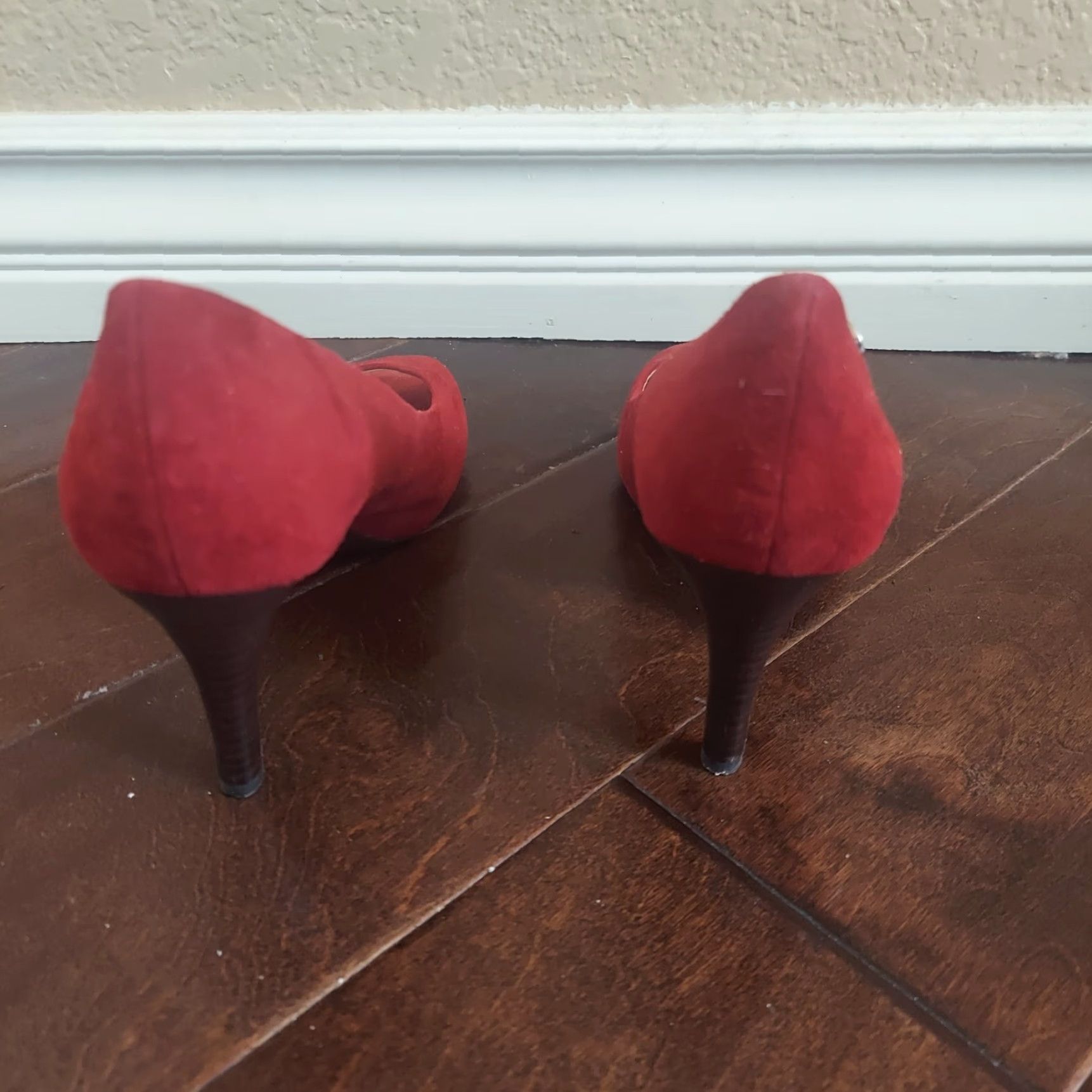 Calvin Klein Calvin Klein Women's Pump - Heel - Peep Toe - Red - Suede - Size 6M - Shoes Size US 6 / IT 36 - 4 Thumbnail