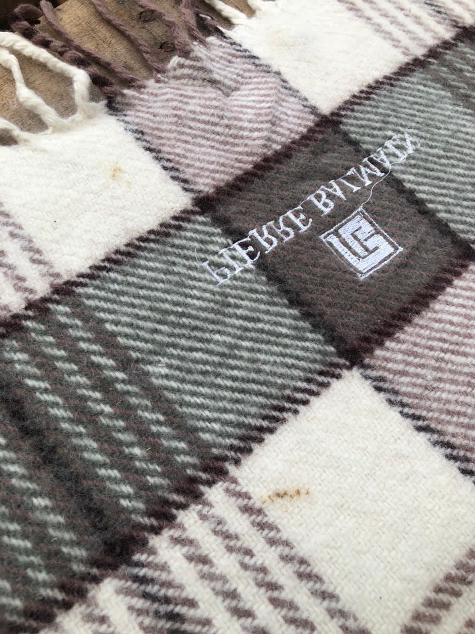 Pierre Balmain × Vintage Vintage 90s Pierre Balmain Scarves/Muffler Size ONE SIZE - 7 Thumbnail