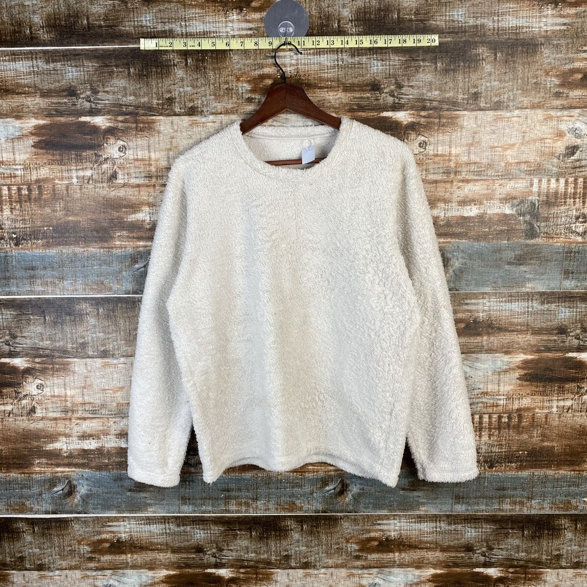 Vintage DL Uniqlo White fleece fur Knitwear #C1177 Size M / US 6-8 / IT 42-44 - 1 Thumbnail