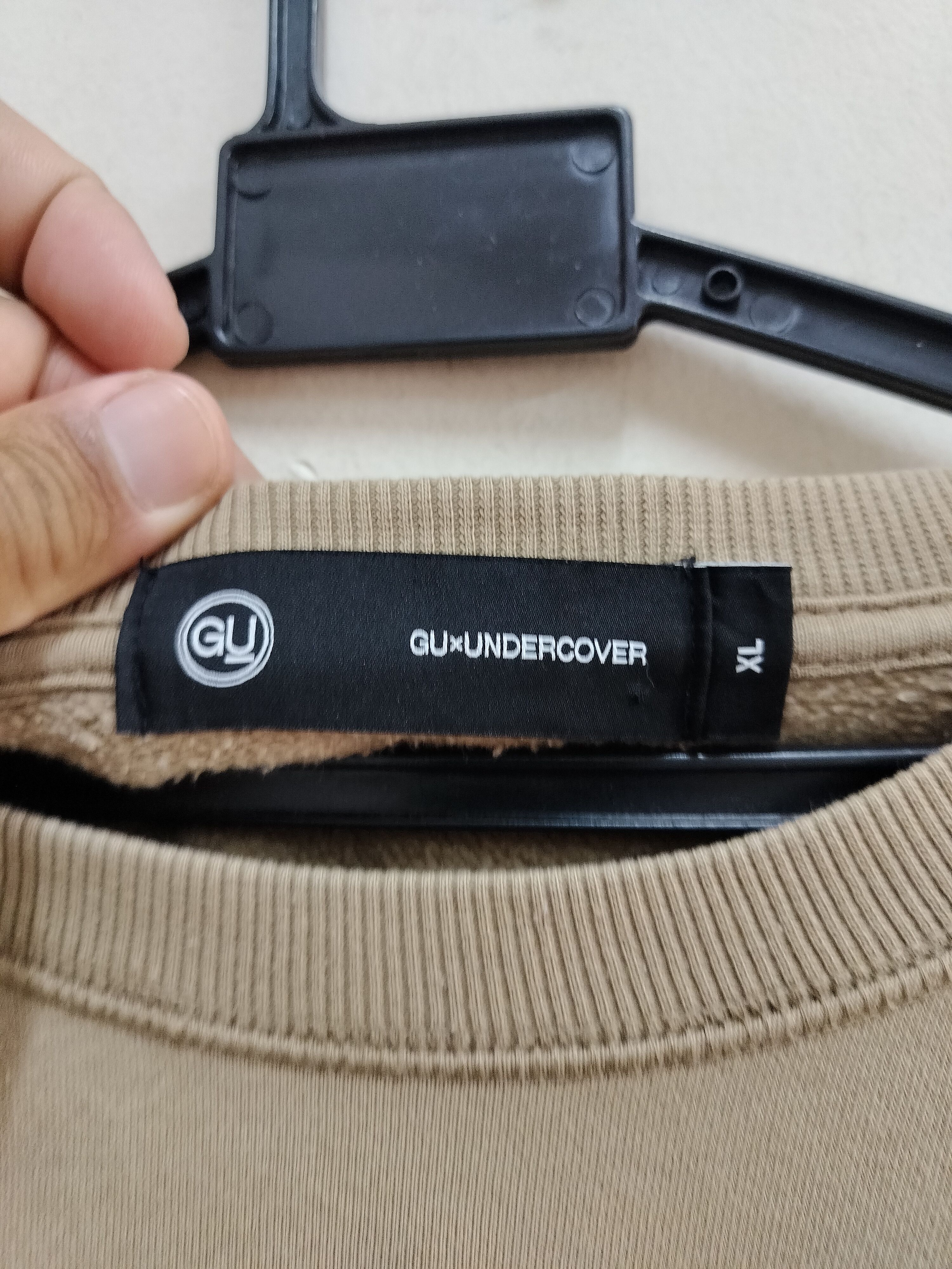 GU × Undercover Undercover X GU pin and roses sweatshirt Size US XL / EU 56 / 4 - 5 Thumbnail