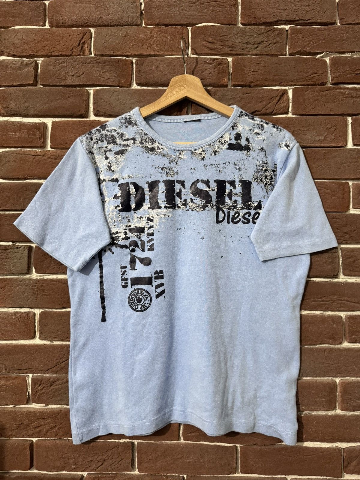 Diesel Y2K Diesel Avant Garde Military Tshirt Streetwear Hype m Size US M / EU 48-50 / 2 - 1 Thumbnail