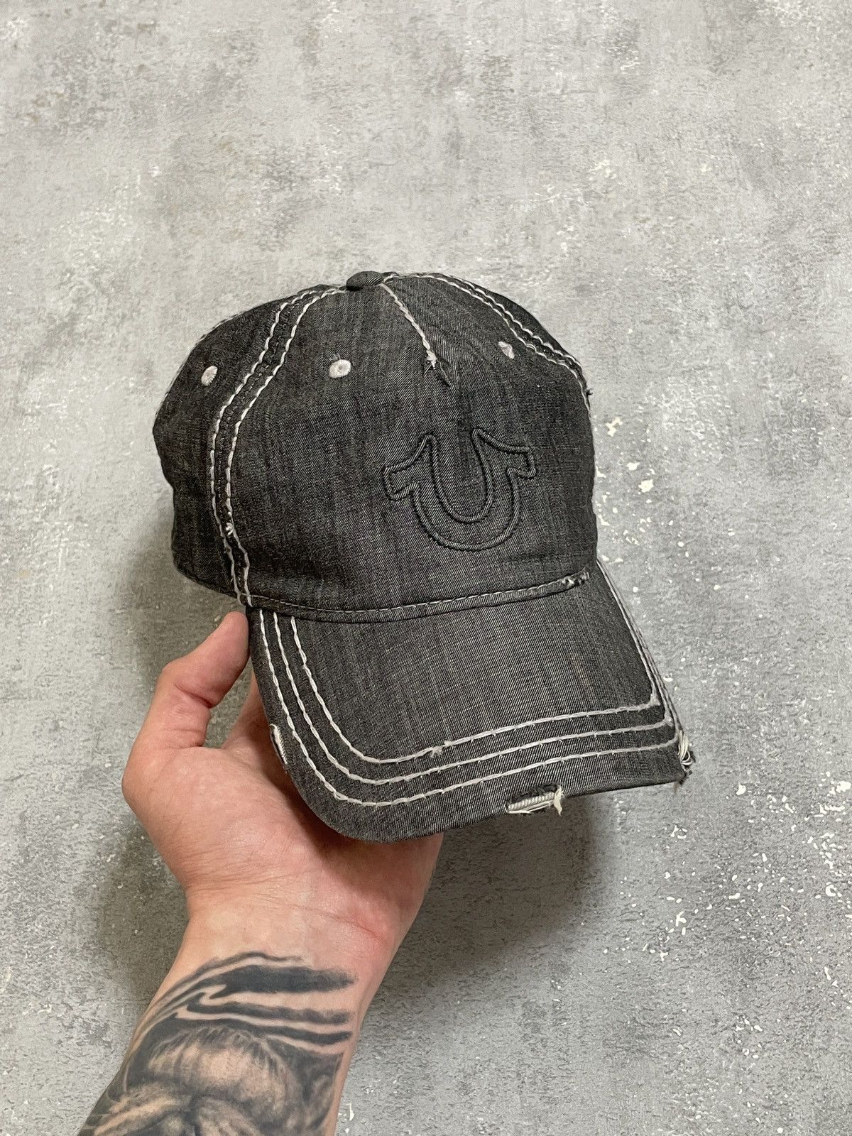 True Religion True Religion Y2K Men’s Distressed Baseball Cap Size ONE SIZE - 1 Thumbnail