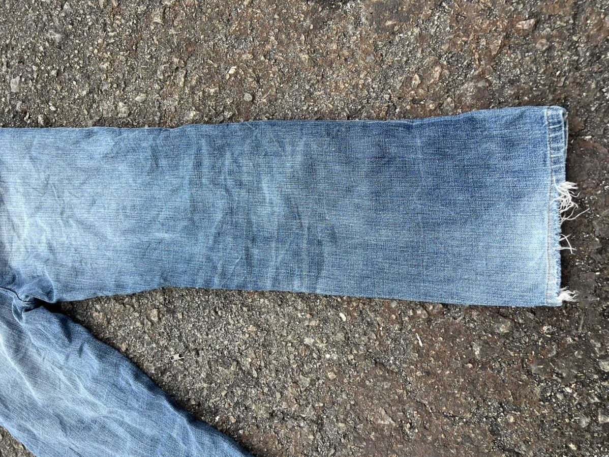 Gap Gap Distressed Jeans Size US 32 / EU 48 - 9 Thumbnail