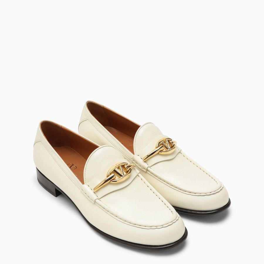 Valentino o1d2blof1024 Leather V Logo Loafers in Ivory Size US 6 / IT 36 - 1 Thumbnail