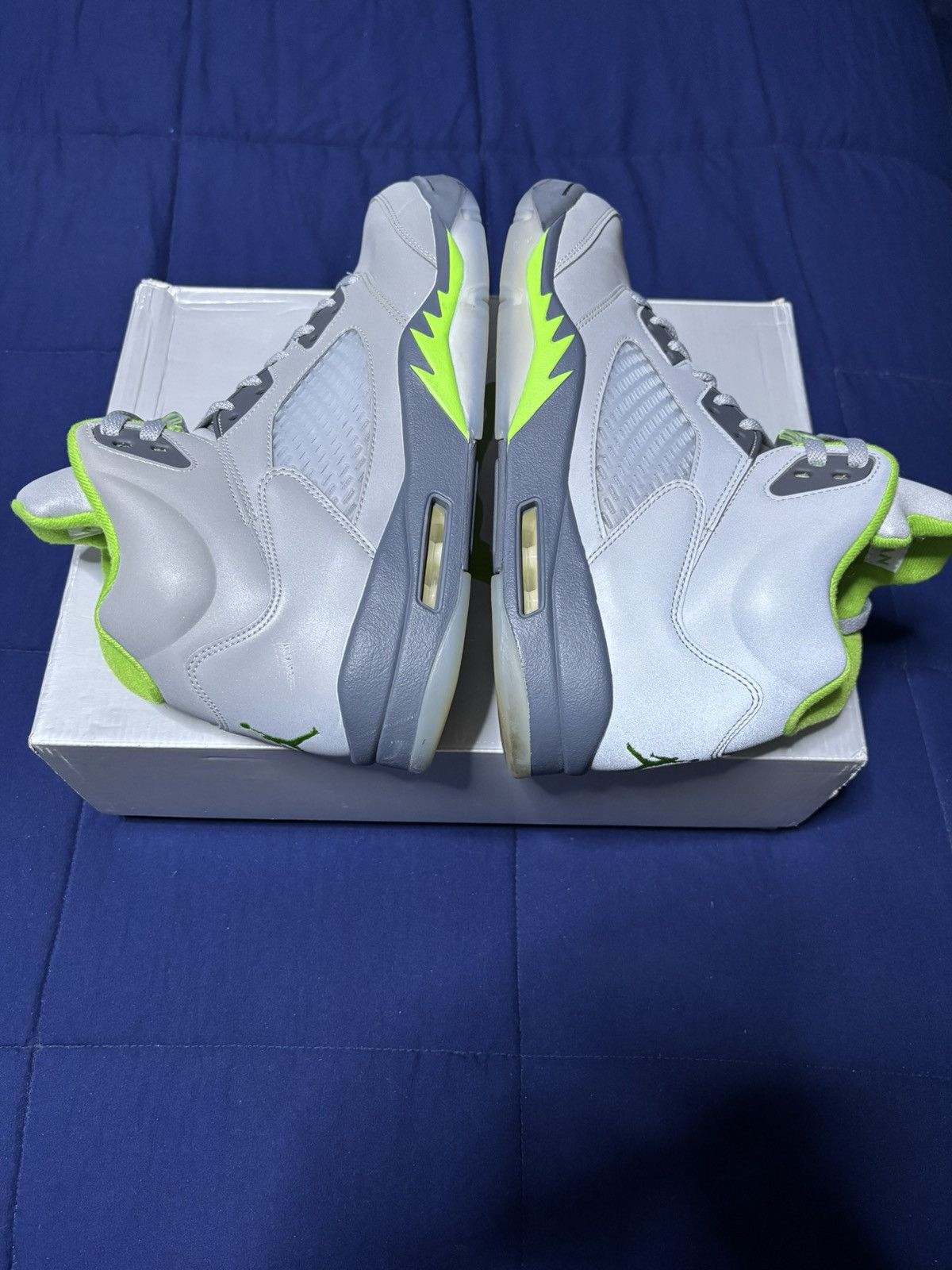 Jordan Brand Jordan 5 Retro Green Bean 2022 Size 13 Size US 13 / EU 46 - 3 Thumbnail