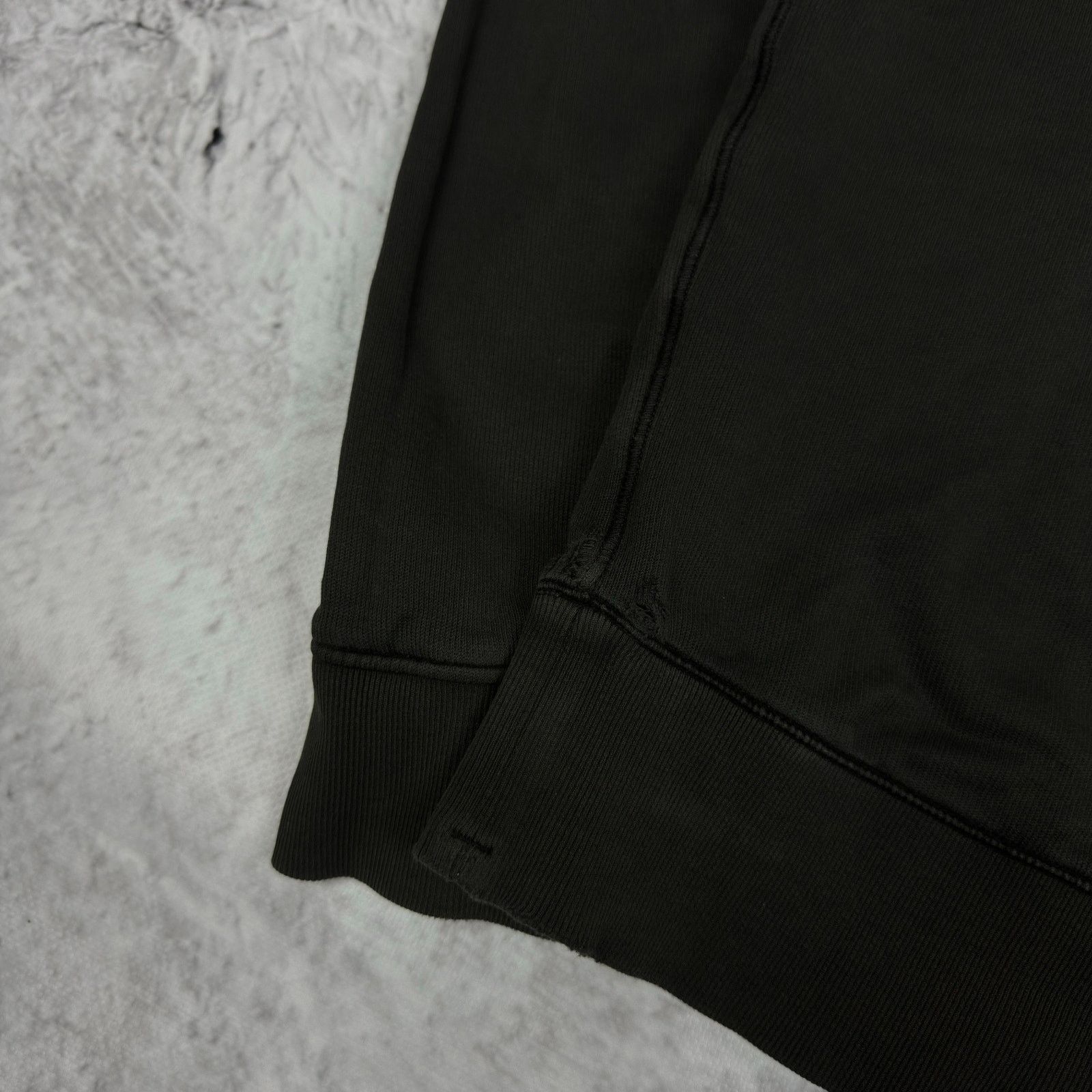 Stone Island Stone Island Men Everywear Outdoor Pullover Sweatshirt Size US S / EU 44-46 / 1 - 6 Thumbnail