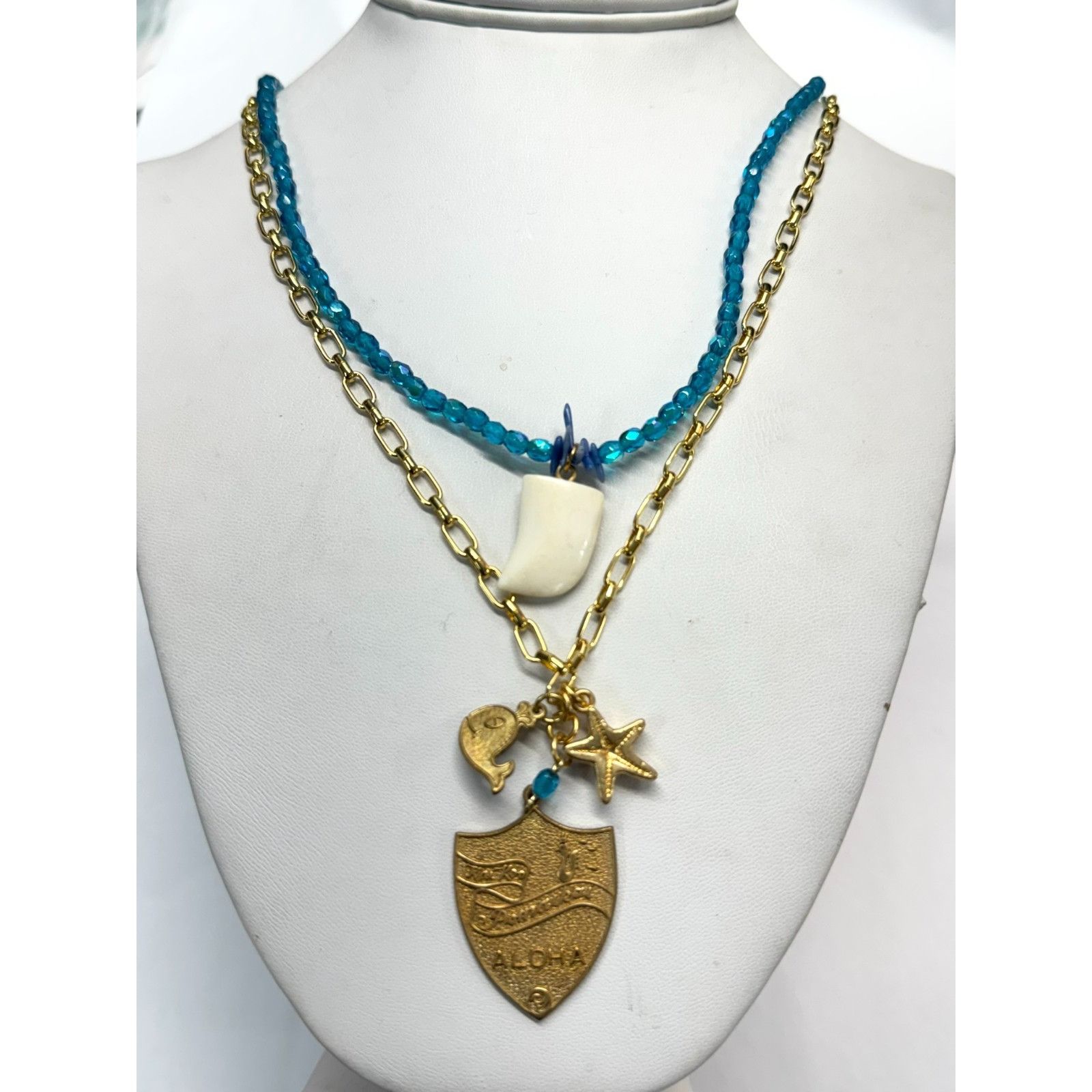 Vintage Vintage aloha blue bead multi strand necklace Size ONE SIZE - 3 Thumbnail
