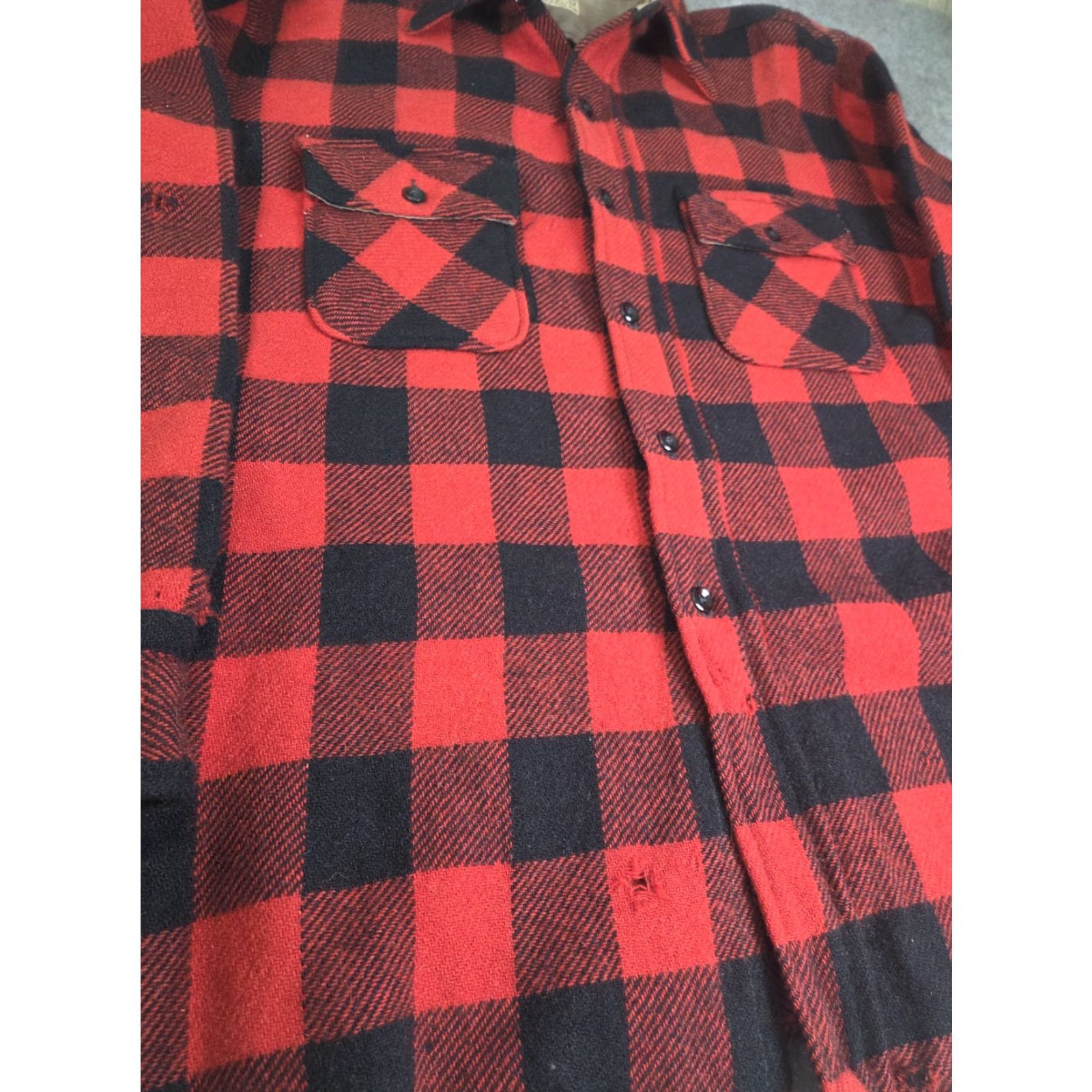 Vintage VINTAGE Pilgrim Shirt Mens L Buffalo Plaid Wool Flannel 50s 60s Distressed Size US L / EU 52-54 / 3 - 2 Thumbnail