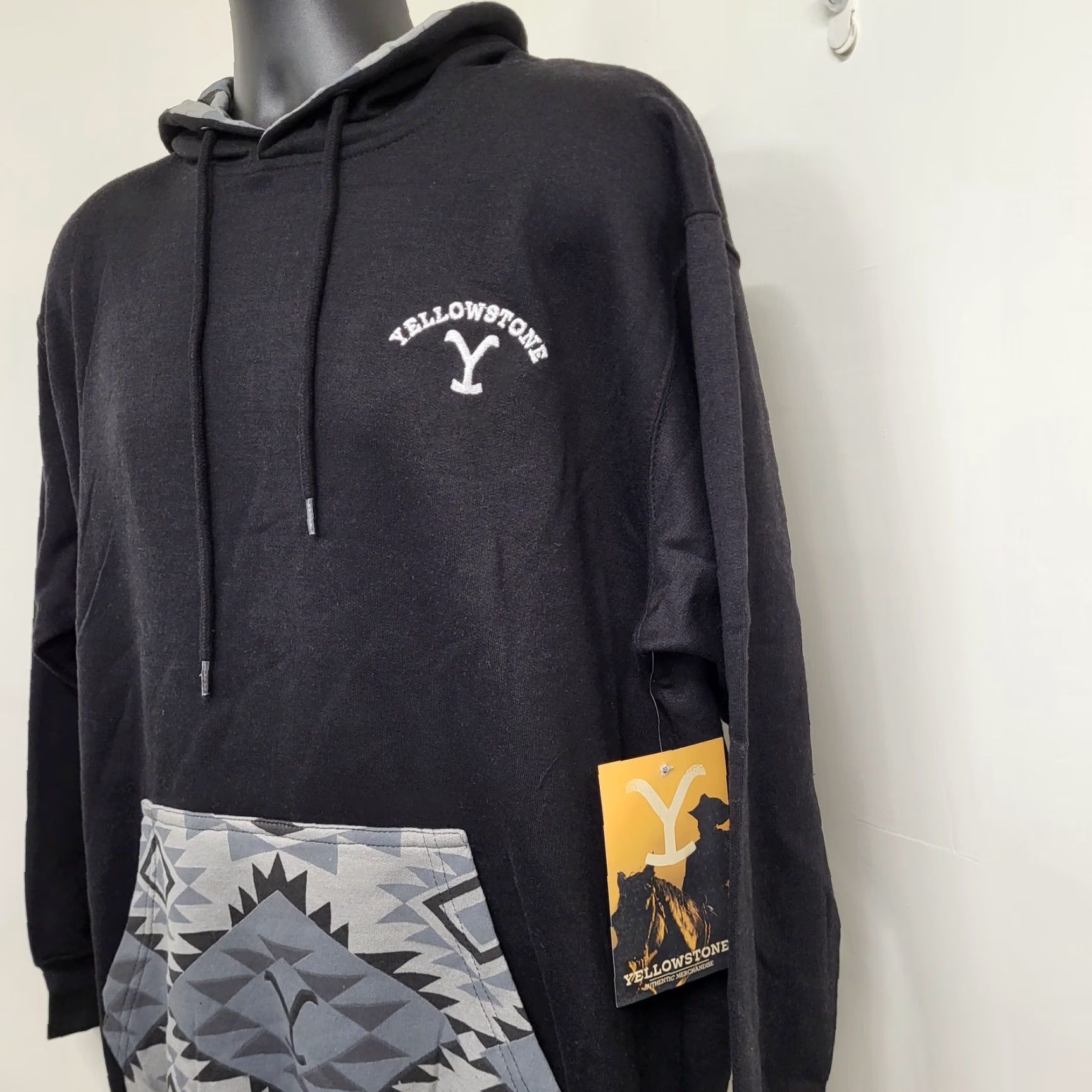 Logo 7 Yellowstone Dutton Ranch Logo Hoodie Mens Small Black Gray Southwestern Hoodie Graphic Print Pockets Western Cowboy Logo Pullover Reg Small Mens Size US S / EU 44-46 / 1 - 4 Thumbnail