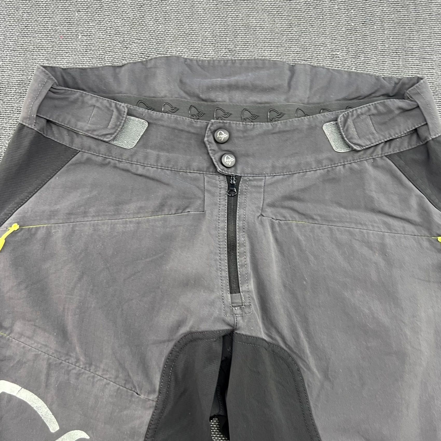 Vintage Norrona Fjora Flex1 Shorts Mens Small Outdoor Hiking Stretch Gray Size US 29 - 6 Thumbnail