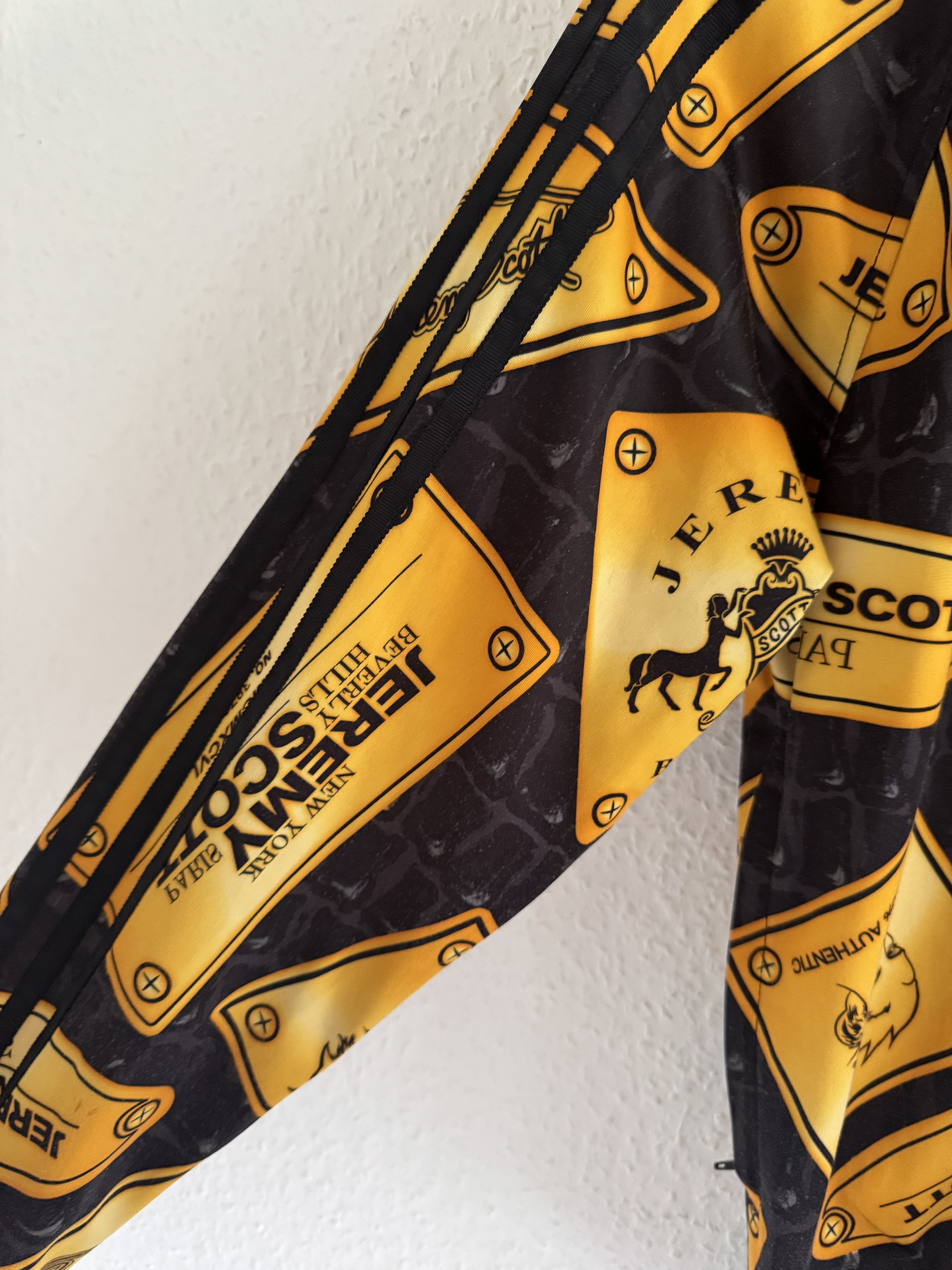 Adidas × Jeremy Scott Gold Plaque Print Track Jacket Size US S / EU 44-46 / 1 - 2 Thumbnail