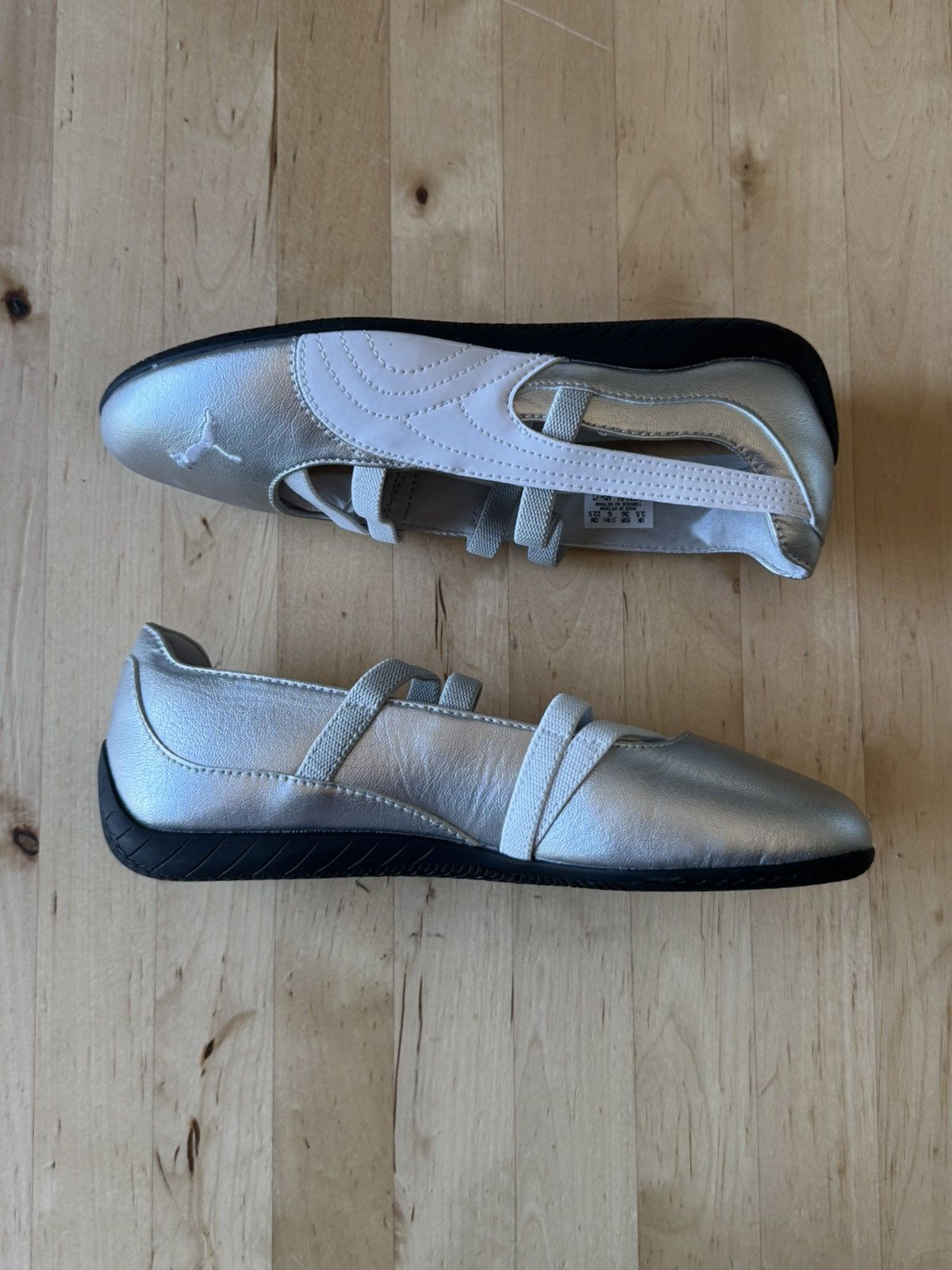 Puma Puma Speedcat Ballet ‘Metallic - Silver’ Size US 6 / EU 39 - 3 Thumbnail