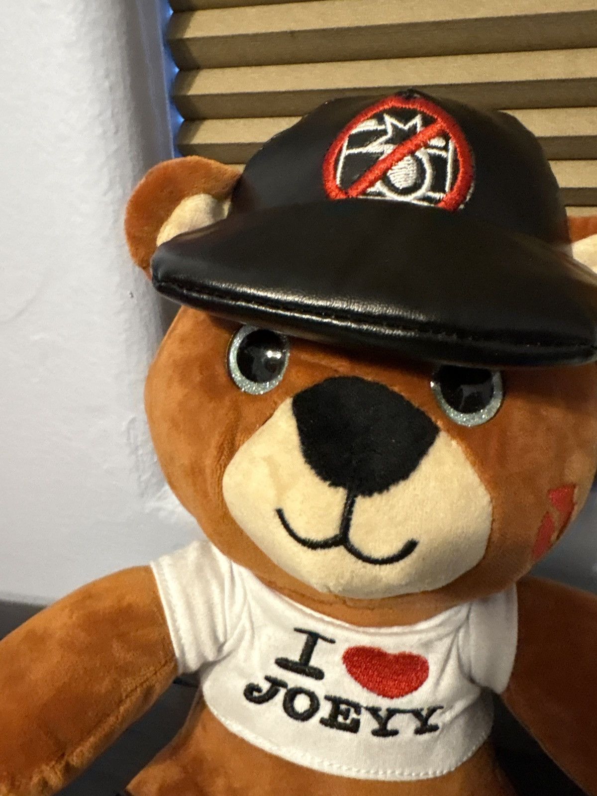 Other JOEYY MERCH (Valentine Drop)STUFF ANIMALS Size ONE SIZE - 3 Thumbnail