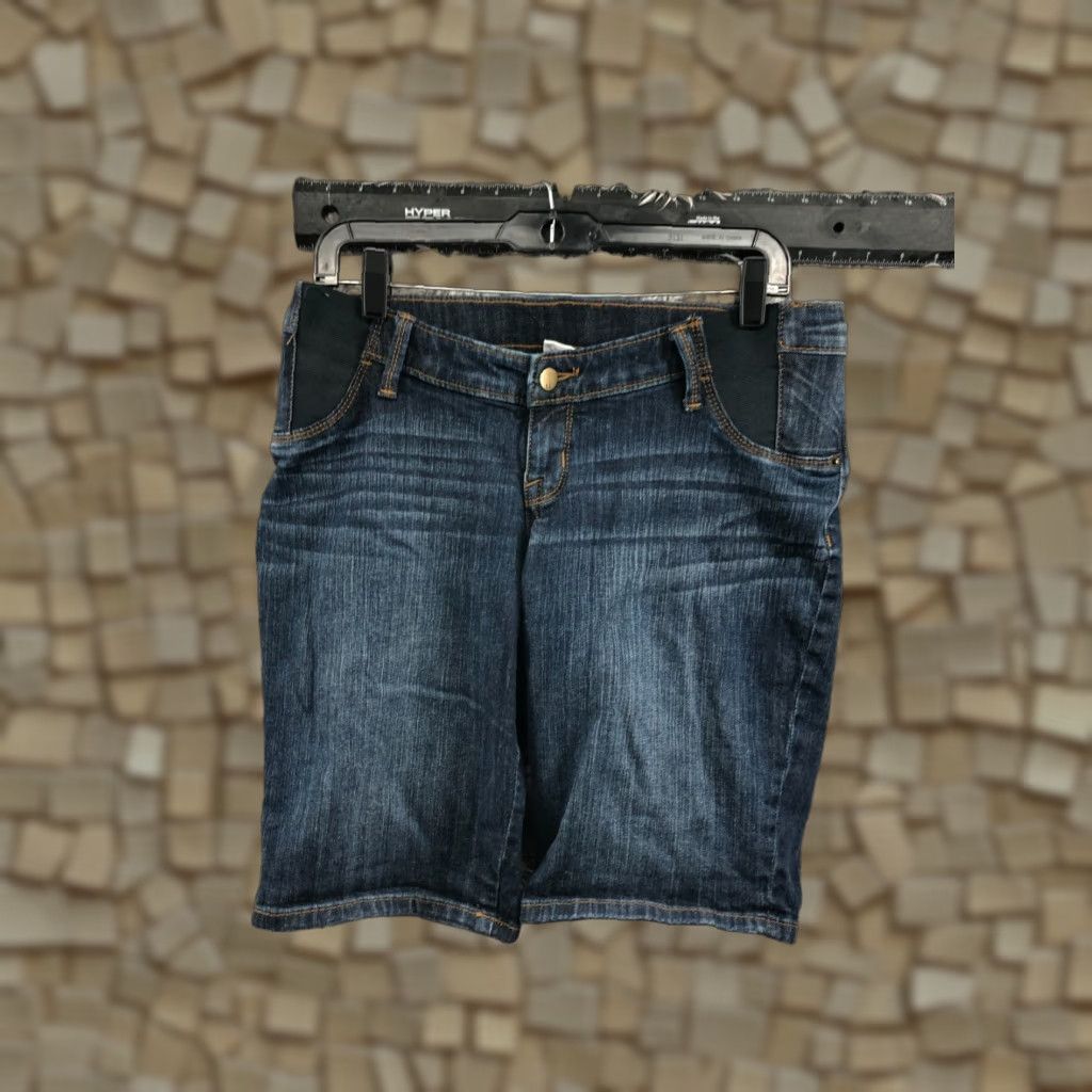 Vintage Liz Lange Bermuda Shorts Womens Size S Mid Rise Medium Wash Blue Denim Shorts Size 28" / US 6 / IT 42 - 1 Thumbnail