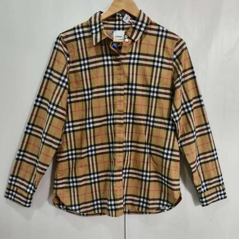 Burberry Burberry Long Sleeve Khaki Cotton Shirt Size L / US 10 / IT 46 - 1 Thumbnail