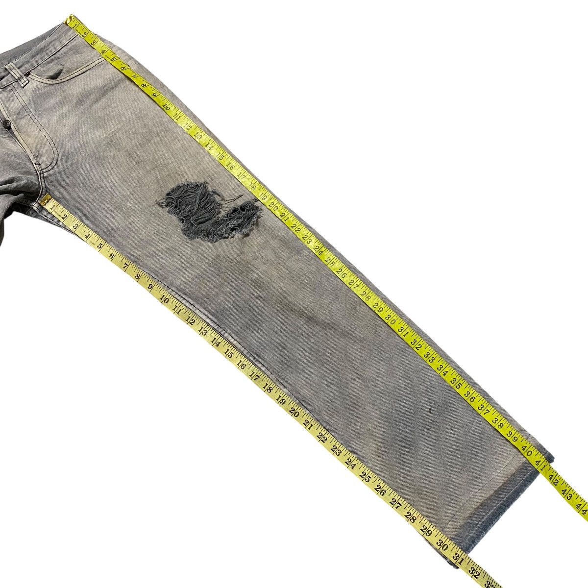Levi's Vintage Levis 501 Blank Grunge Jeans Size US 30 / EU 46 - 19 Thumbnail