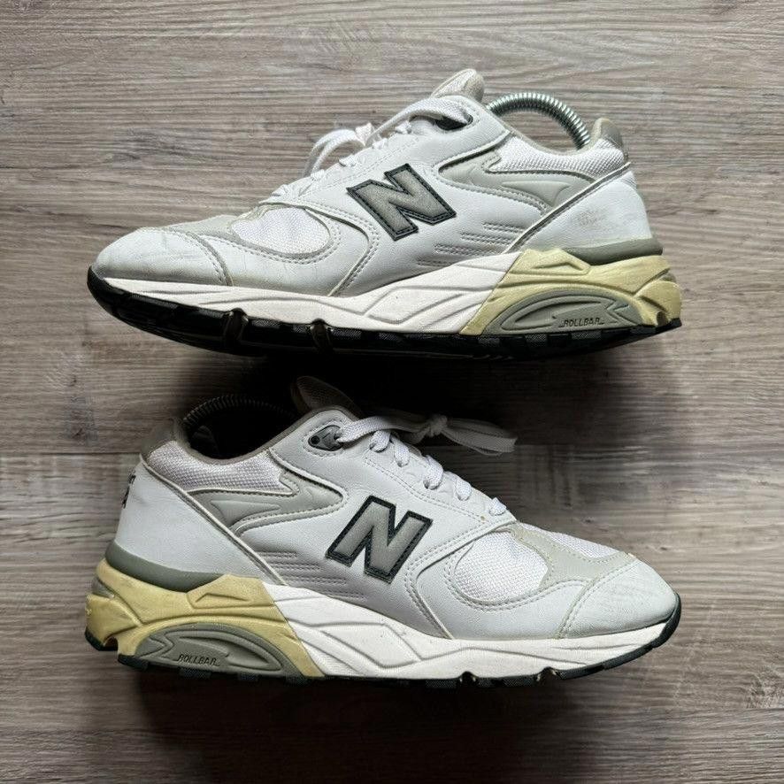 New Balance NEW BALANCE • WMNS 587 (7.5M) Size US 7.5 / EU 40-41 - 3 Thumbnail