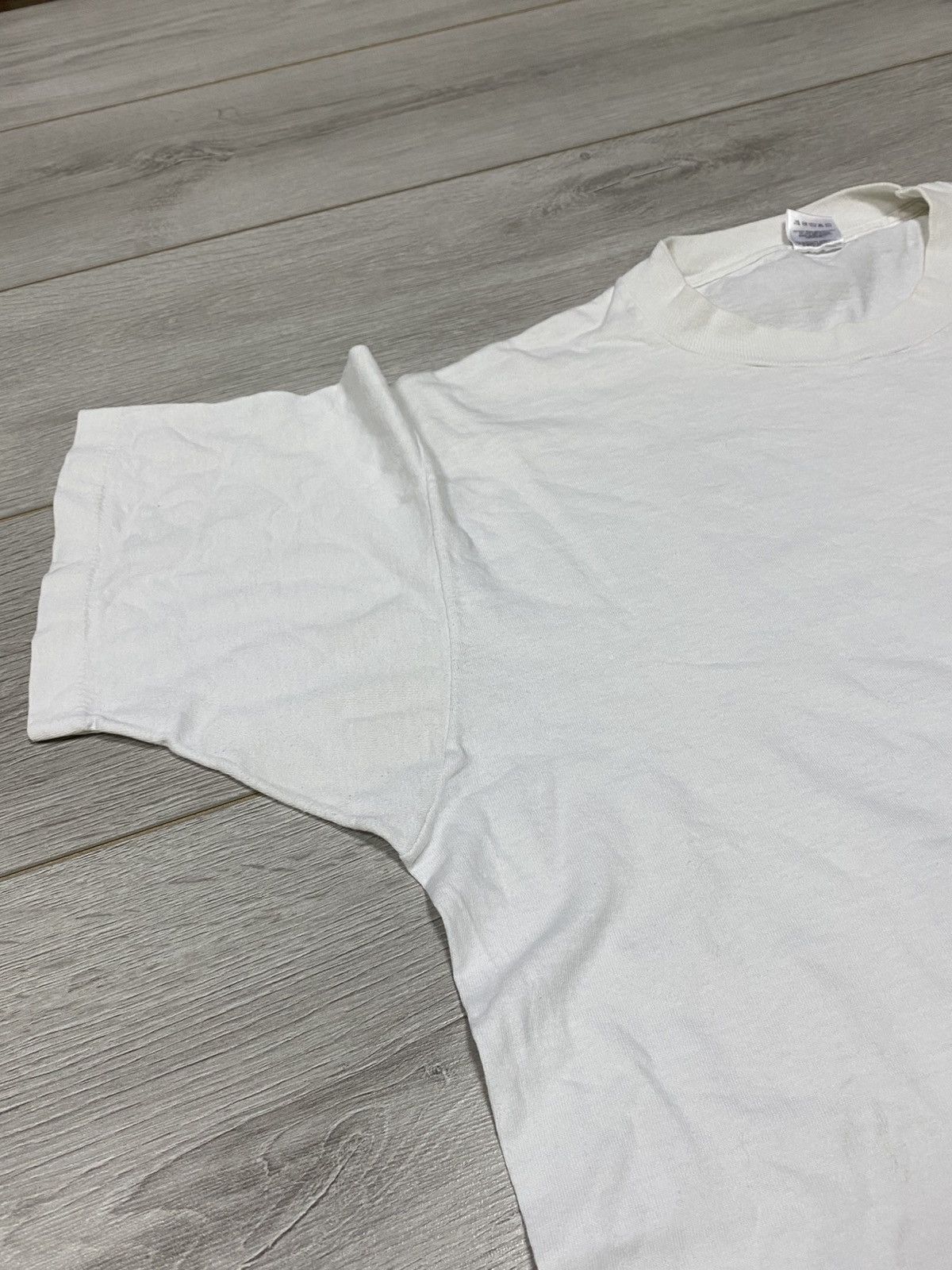 Marlboro Fruit of The loom 1990 Marlboro big print vintage t-shirt Size US XL / EU 56 / 4 - 16 Thumbnail