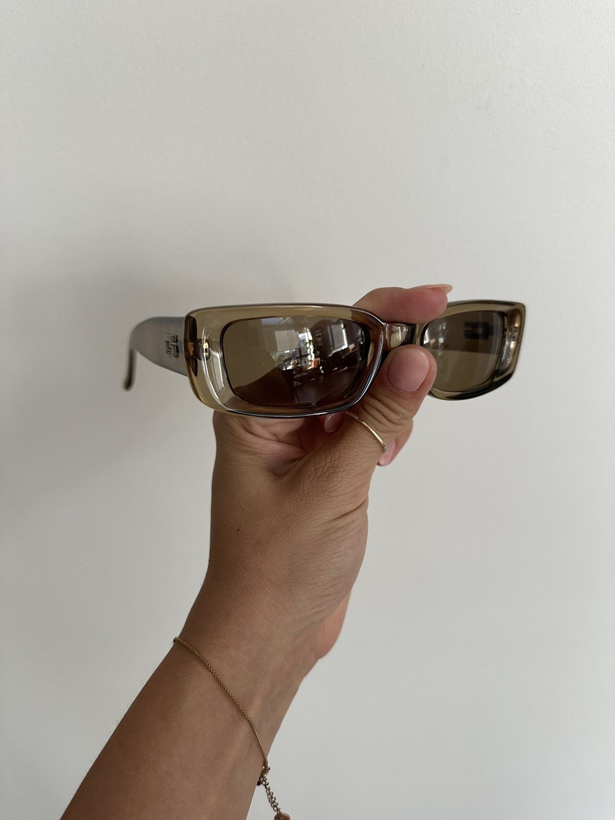 Gucci 90s Gucci Sunglasses Size ONE SIZE - 1 Thumbnail