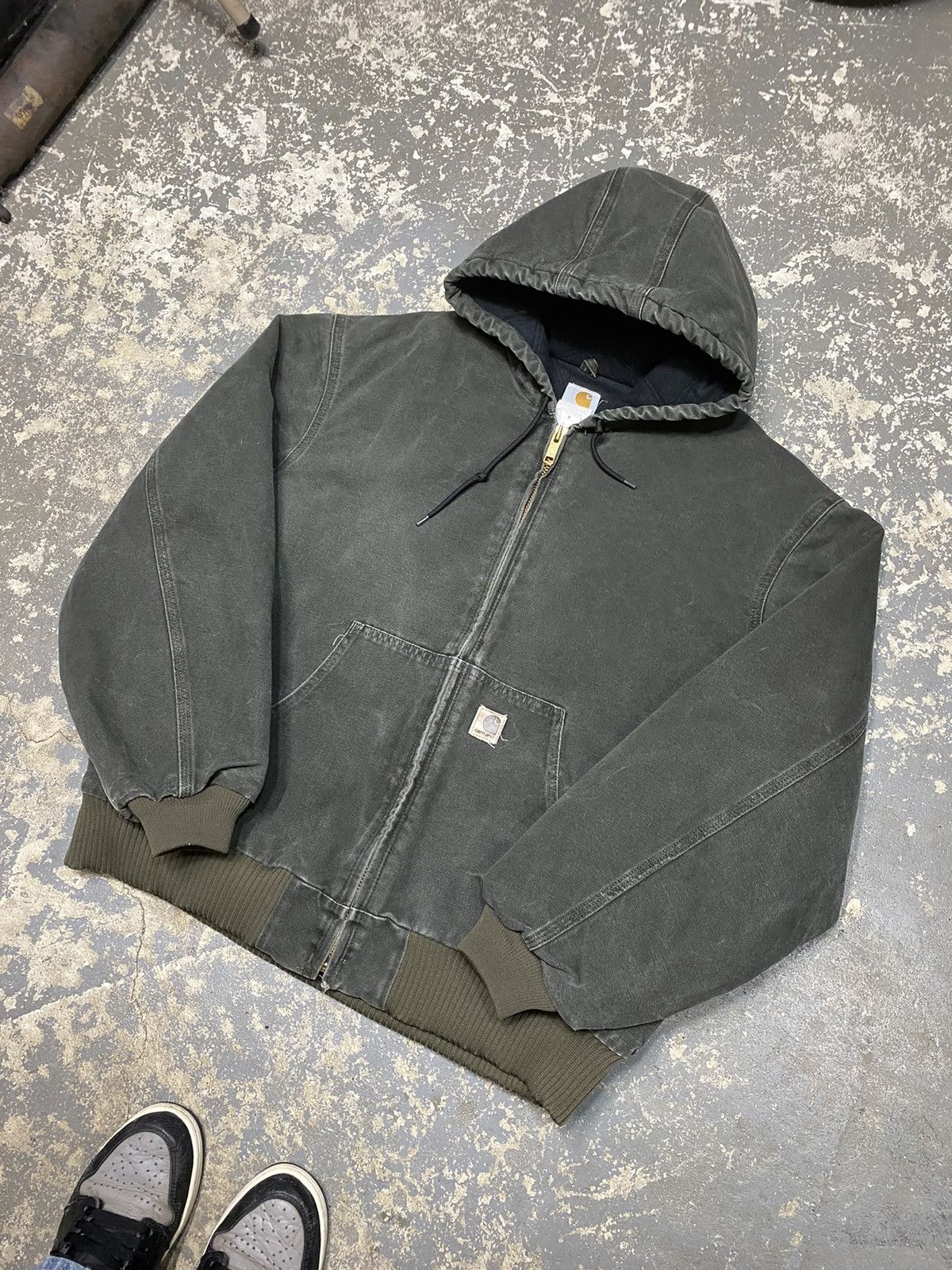 Carhartt × Vintage Vintage Carhartt Green Mos Hooded Active Jacket J130 MOS Size US XXL / EU 58 / 5 - 2 Thumbnail