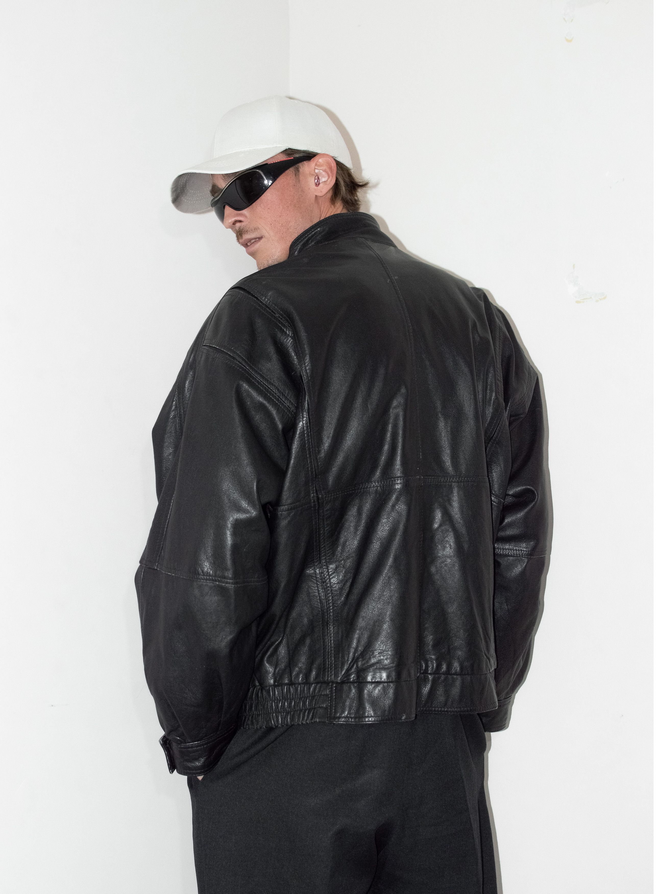 Designer × Japanese Brand × Vintage Y2K Vintage baggy oversized bomber Leather jacket Size US L / EU 52-54 / 3 - 3 Thumbnail