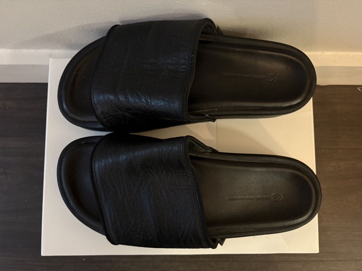 Y-3 Y-3 New Slide Size US 9 / EU 42 - 2 Thumbnail