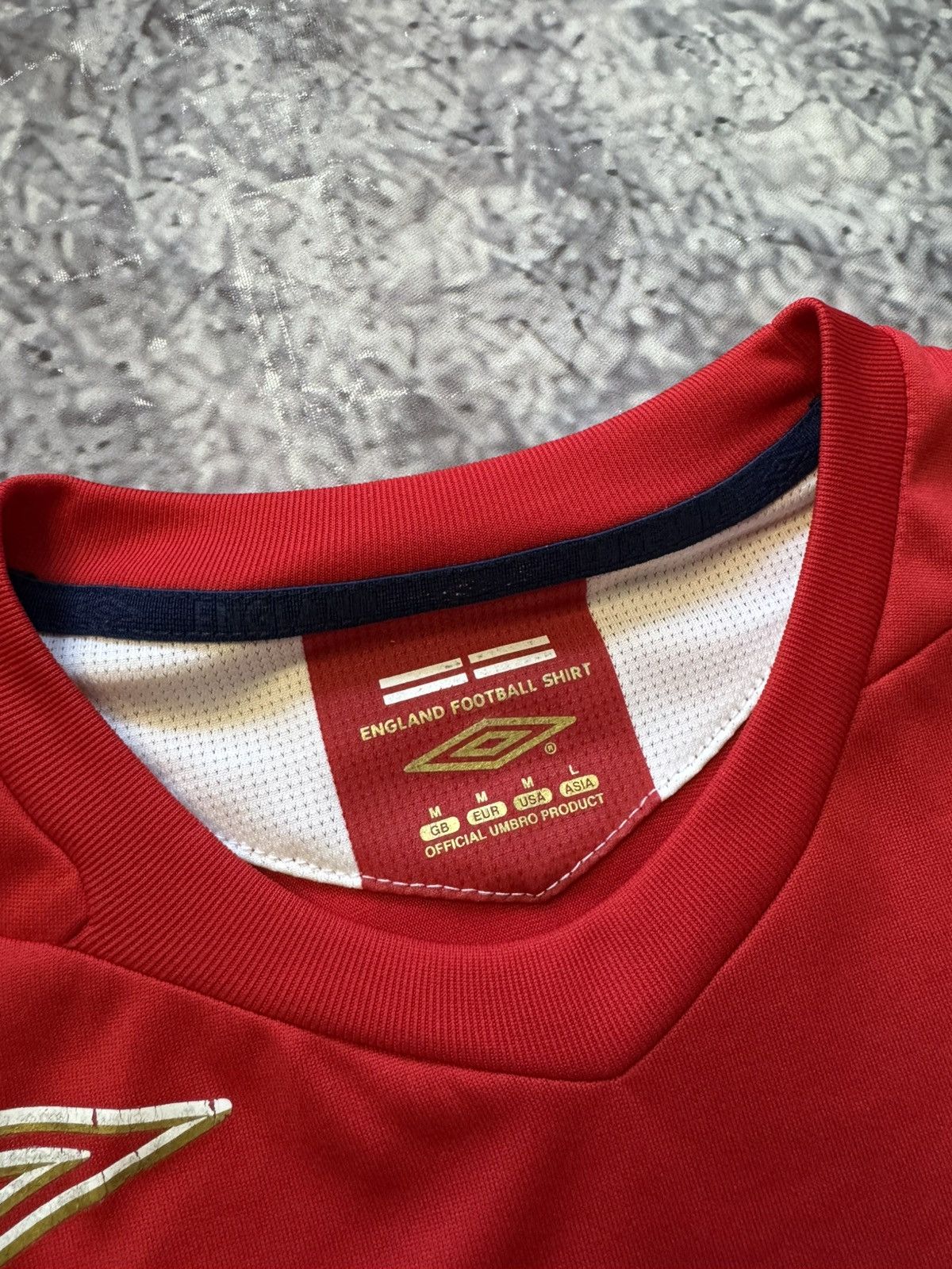 Umbro × Vintage Vintage 2006 England x Umbro Football Soccer Jersey Size US M / EU 48-50 / 2 - 8 Thumbnail