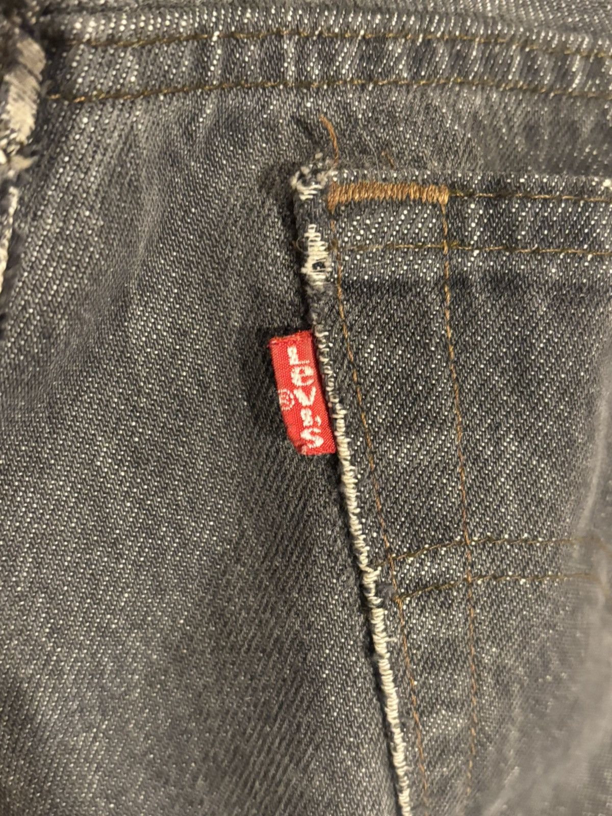 Levi's Distressed 80s Levi's 501-0658 Black Yarn Dyed Denim 32 × 28 Size US 32 / EU 48 - 4 Thumbnail