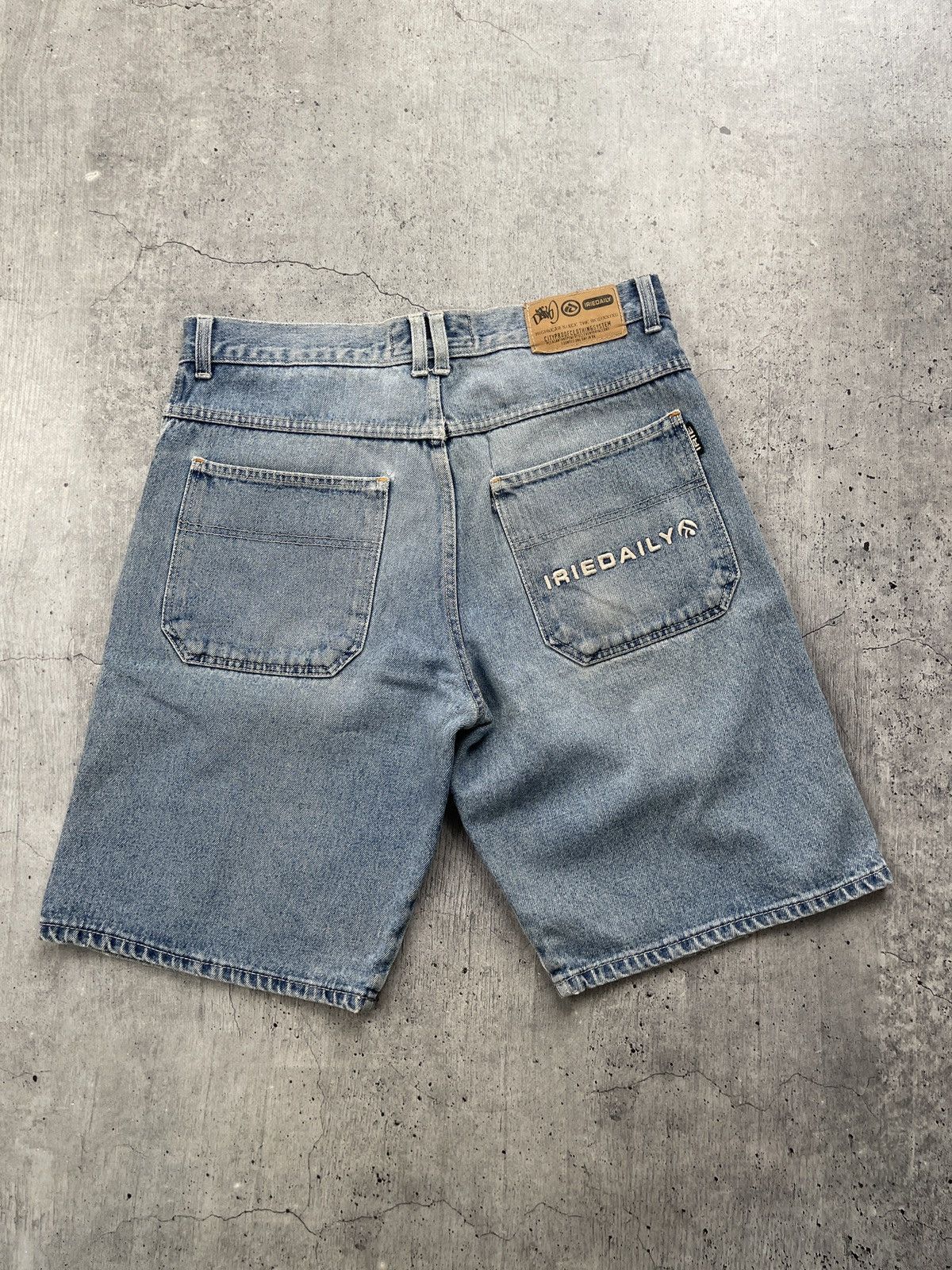Phat Farm × Vintage Vintage Y2K Baggy Jeans Shorts🔥 Size US 36 / EU 52 - 1 Thumbnail