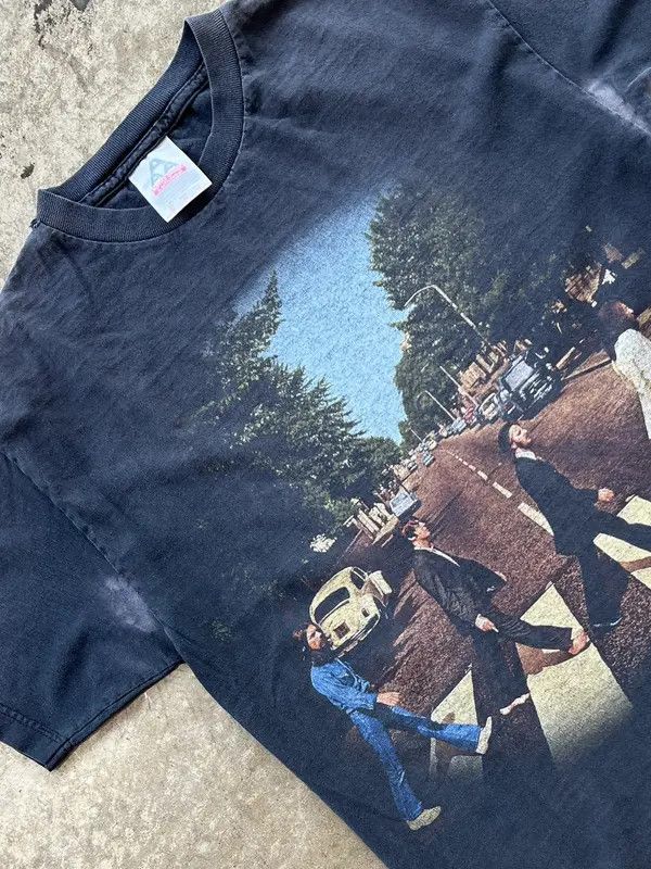 Band Tees Fujita x Emi Vintage Y2K Abbey Road The Beatles Tee Medium Size US M / EU 48-50 / 2 - 1 Thumbnail
