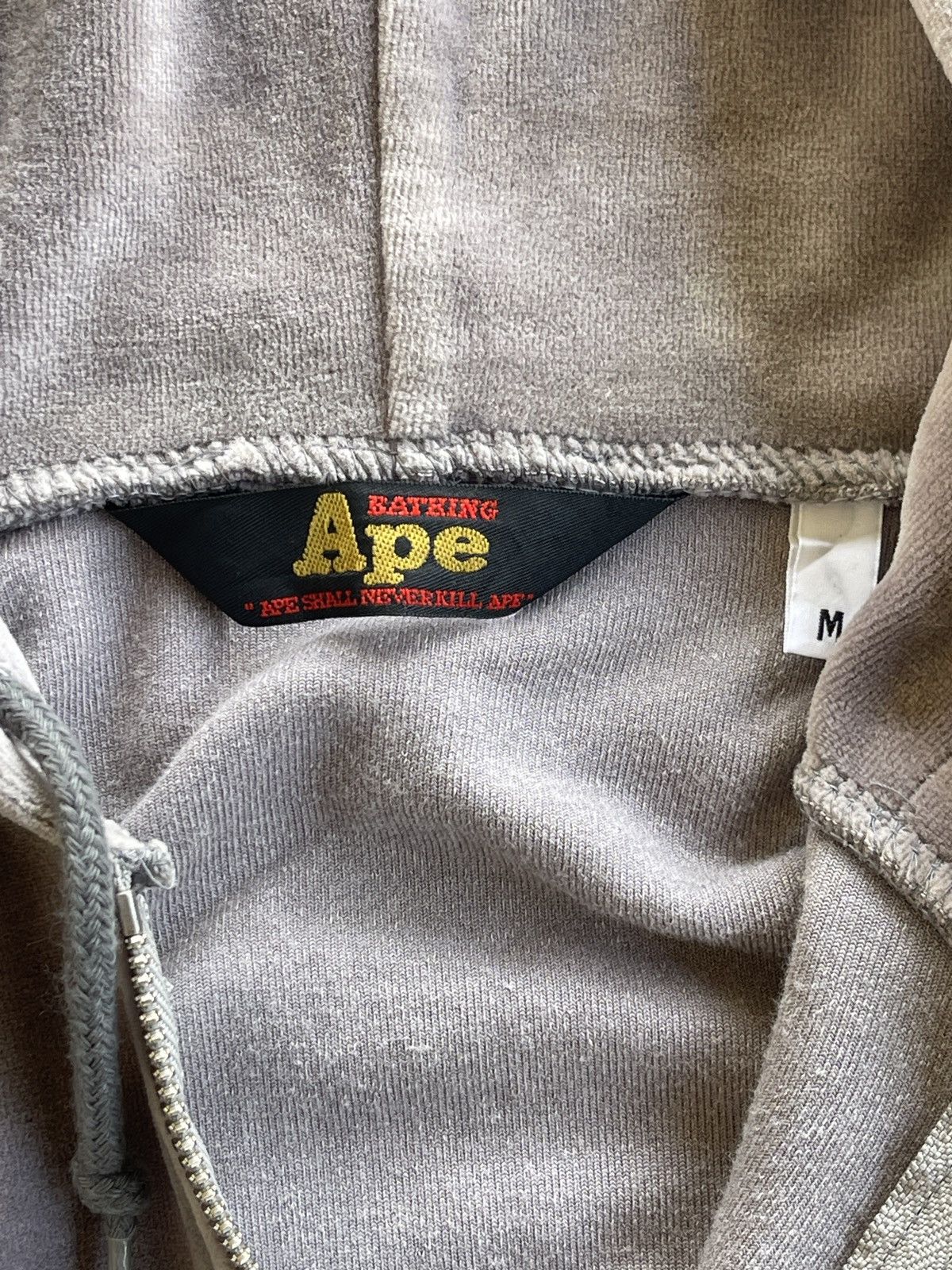 Bape A Bathing Ape Velvet Sweater Hoodies Size US M / EU 48-50 / 2 - 12 Thumbnail