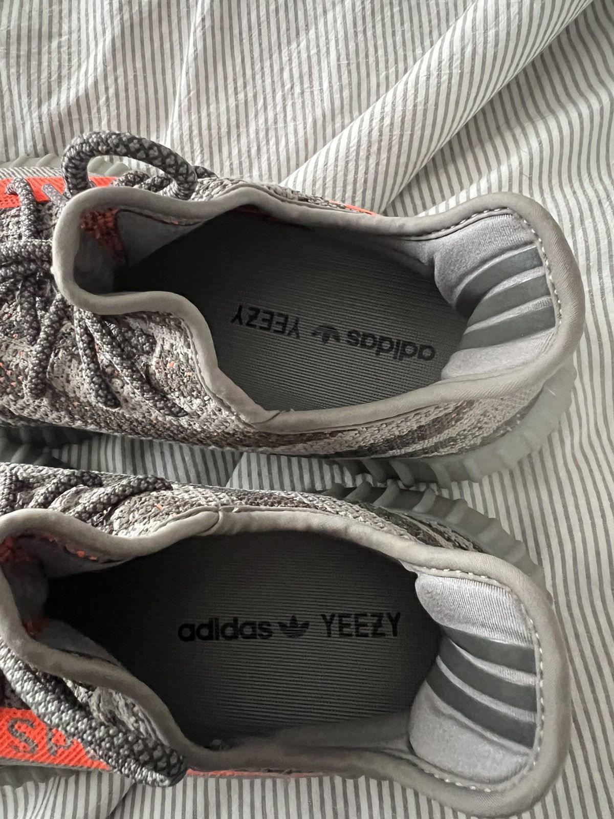 Adidas Yeezy Beluga Size US 10 / EU 43 - 4 Thumbnail